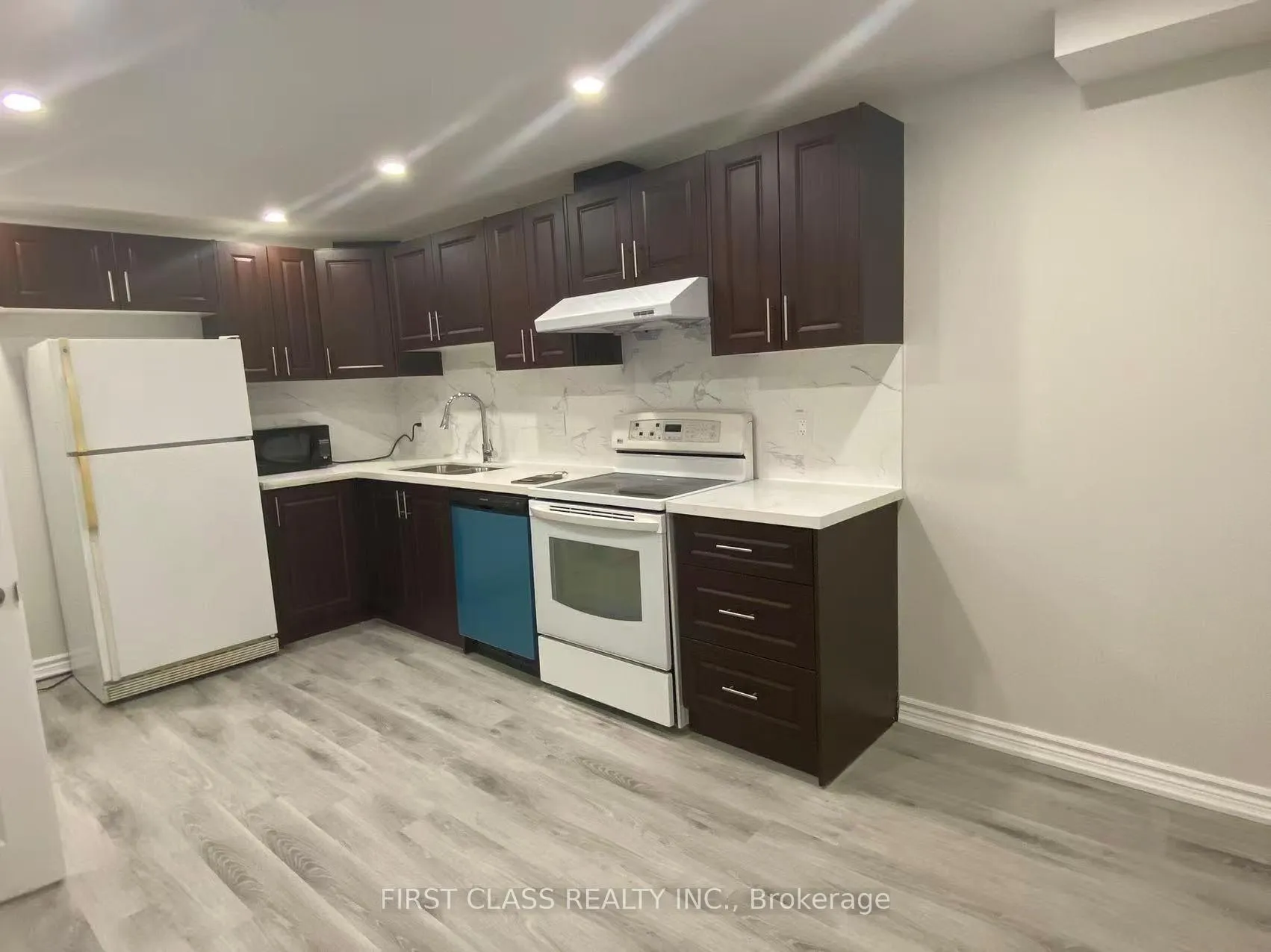 Photo 3 of Unit Basement, 9 Upton Crescent, Markham, Milliken Mills West — HOMEH