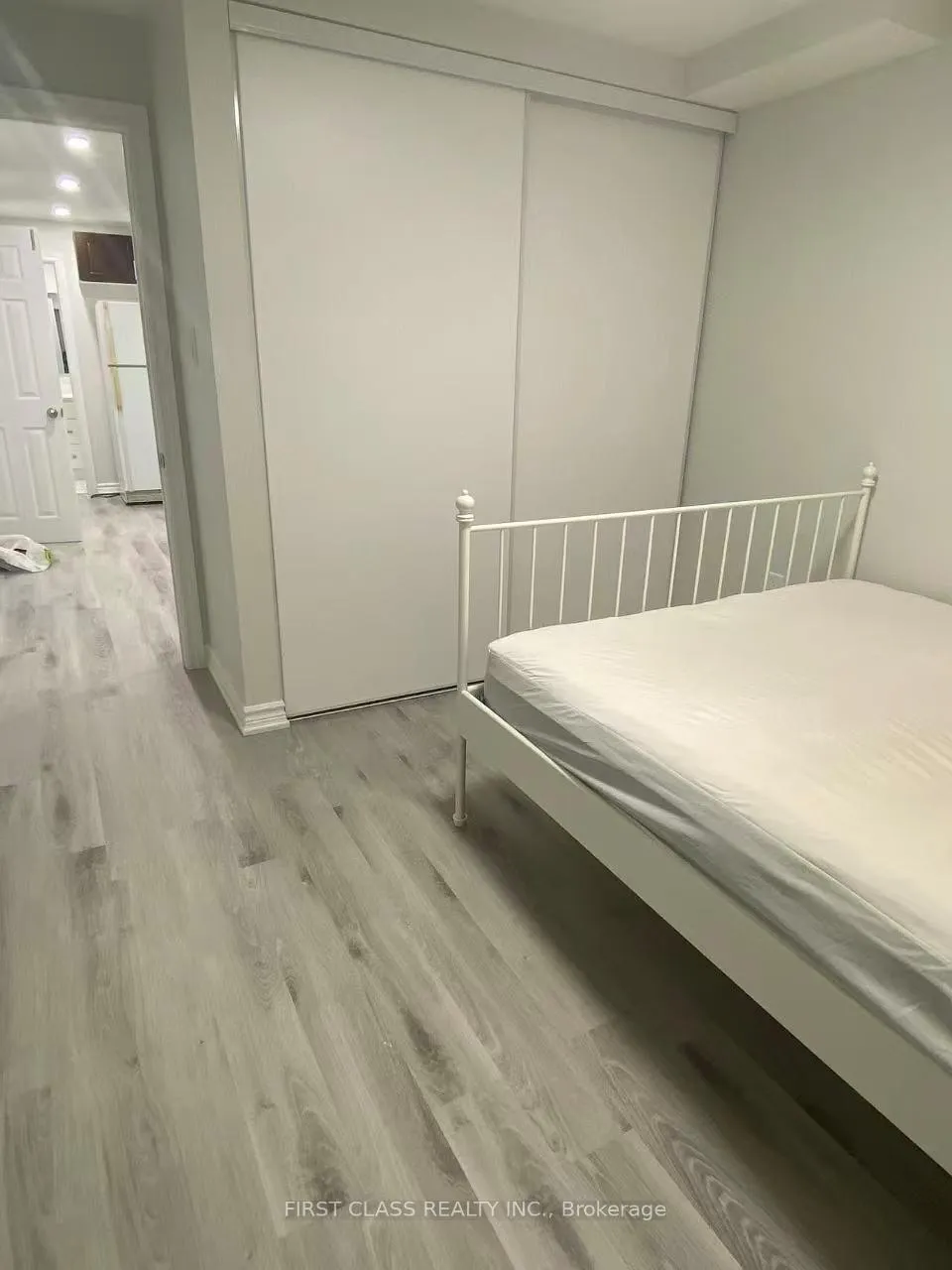 Photo 6 of Unit Basement, 9 Upton Crescent, Markham, Milliken Mills West — HOMEH