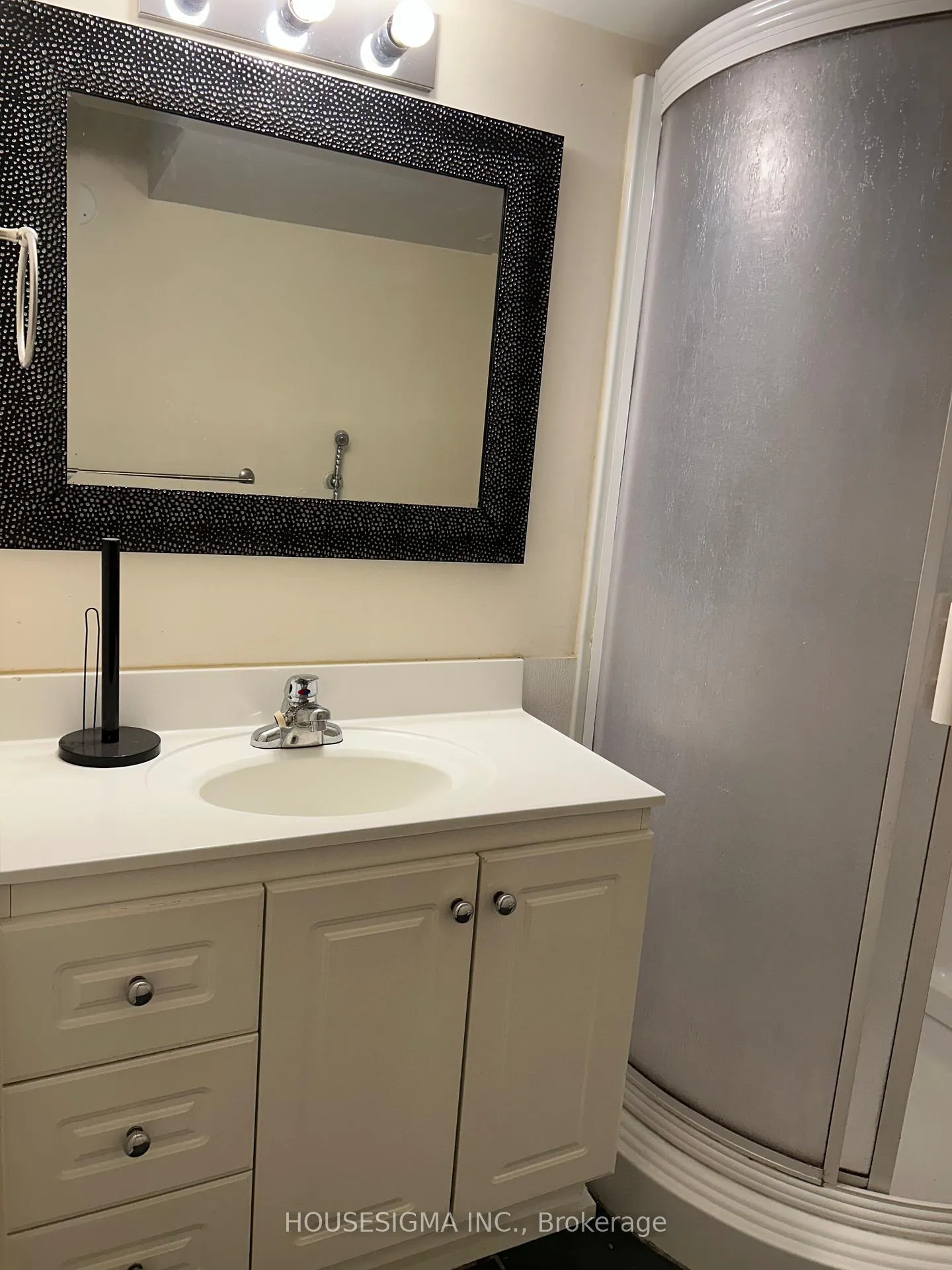 Photo 5 of 156 Rosemount Avenue, Toronto, Corso Italia-Davenport — HOMEH