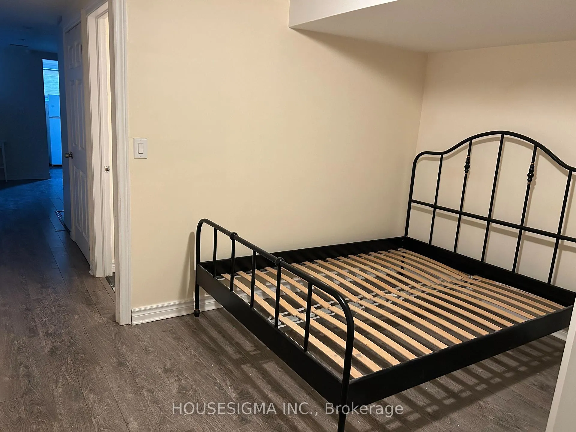 Photo 9 of 156 Rosemount Avenue, Toronto, Corso Italia-Davenport — HOMEH