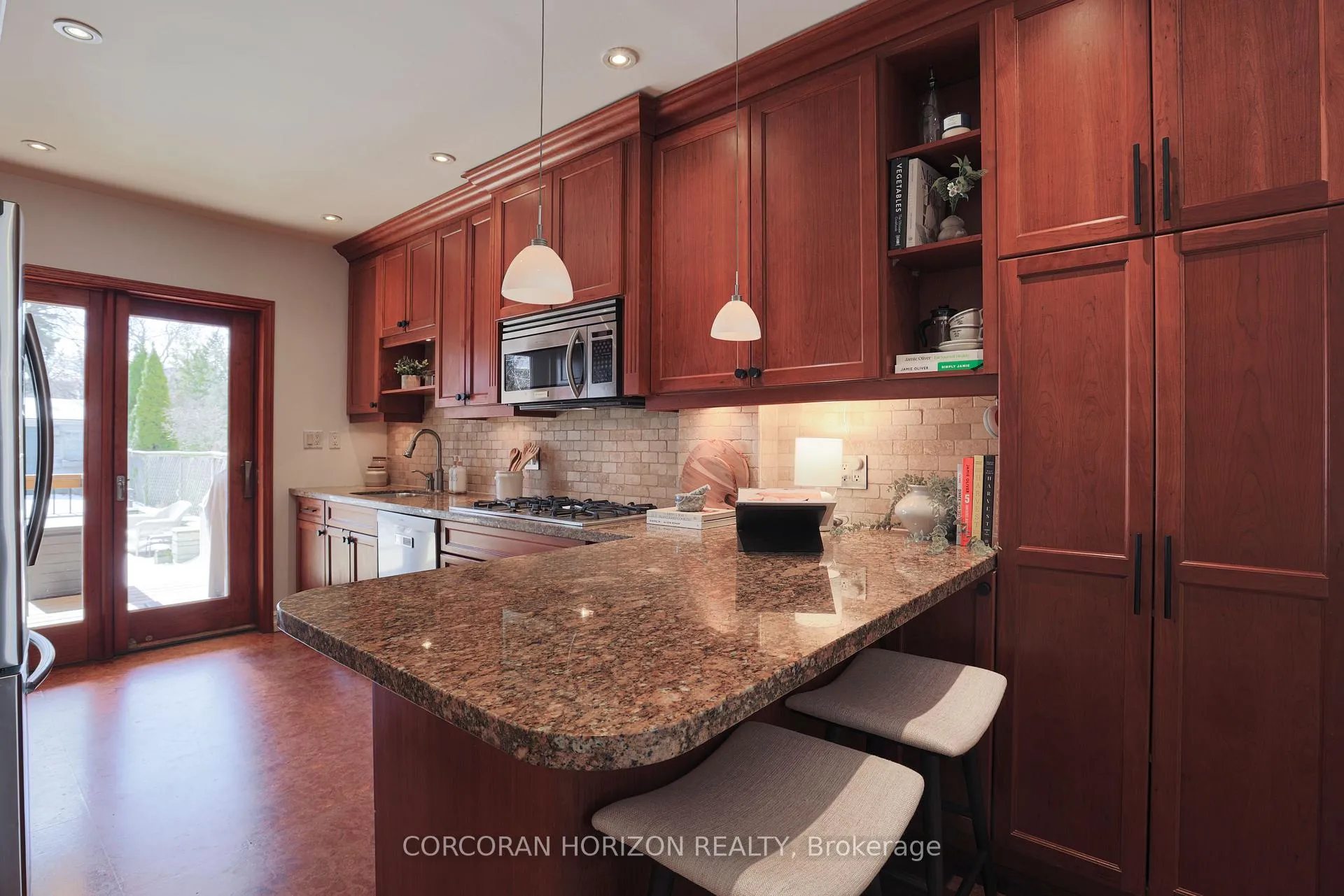Photo 9 of 103 Manor Road E, Toronto, Mount Pleasant West — HOMEH