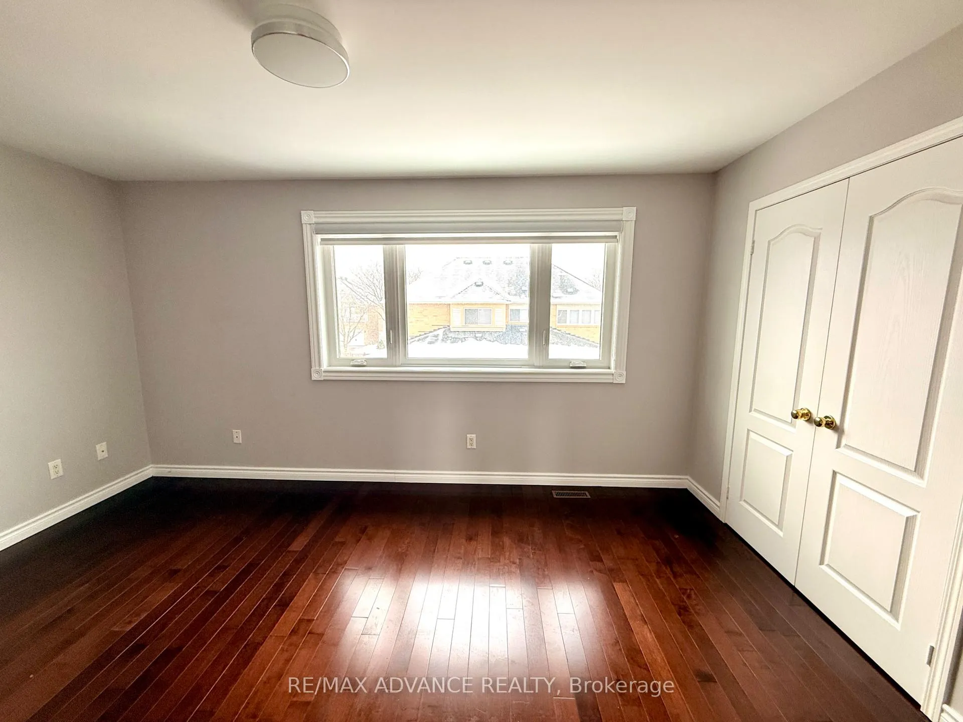 Photo 18 of 69 Aries Crescent, Markham, Berczy — HOMEH