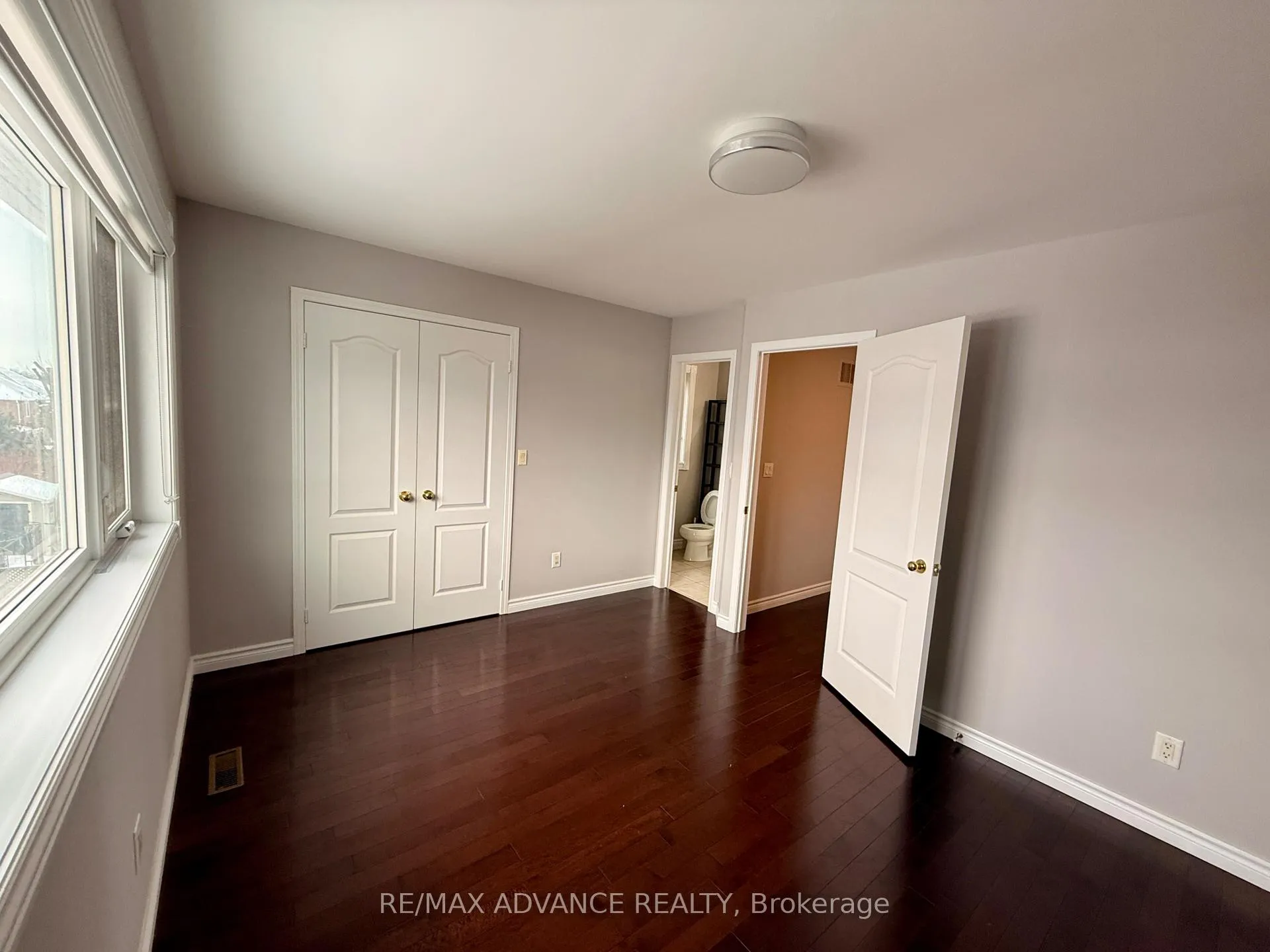 Photo 20 of 69 Aries Crescent, Markham, Berczy — HOMEH