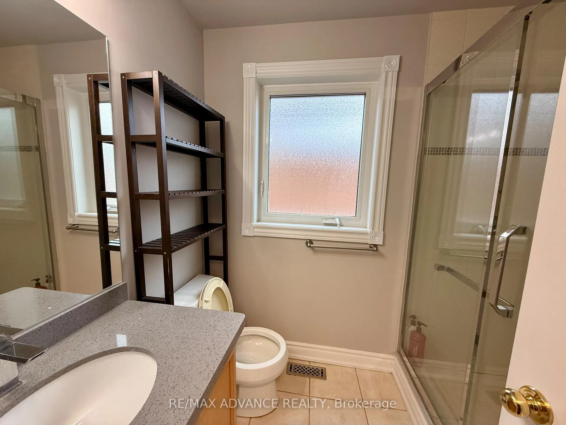 Photo 22 of 69 Aries Crescent, Markham, Berczy — HOMEH