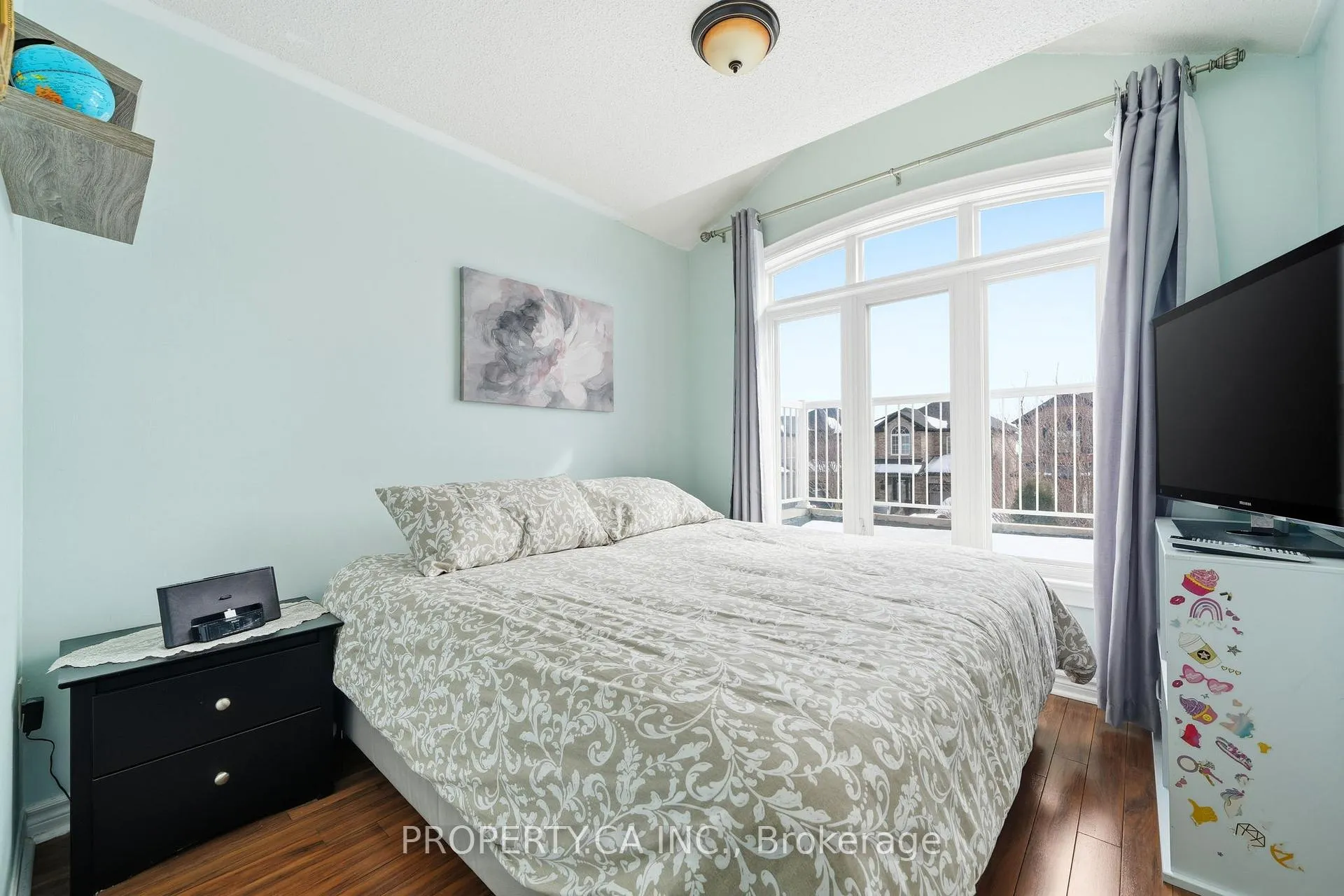 Photo 23 of 72 Beaverbrook Crescent, Vaughan, Rural Vaughan — HOMEH