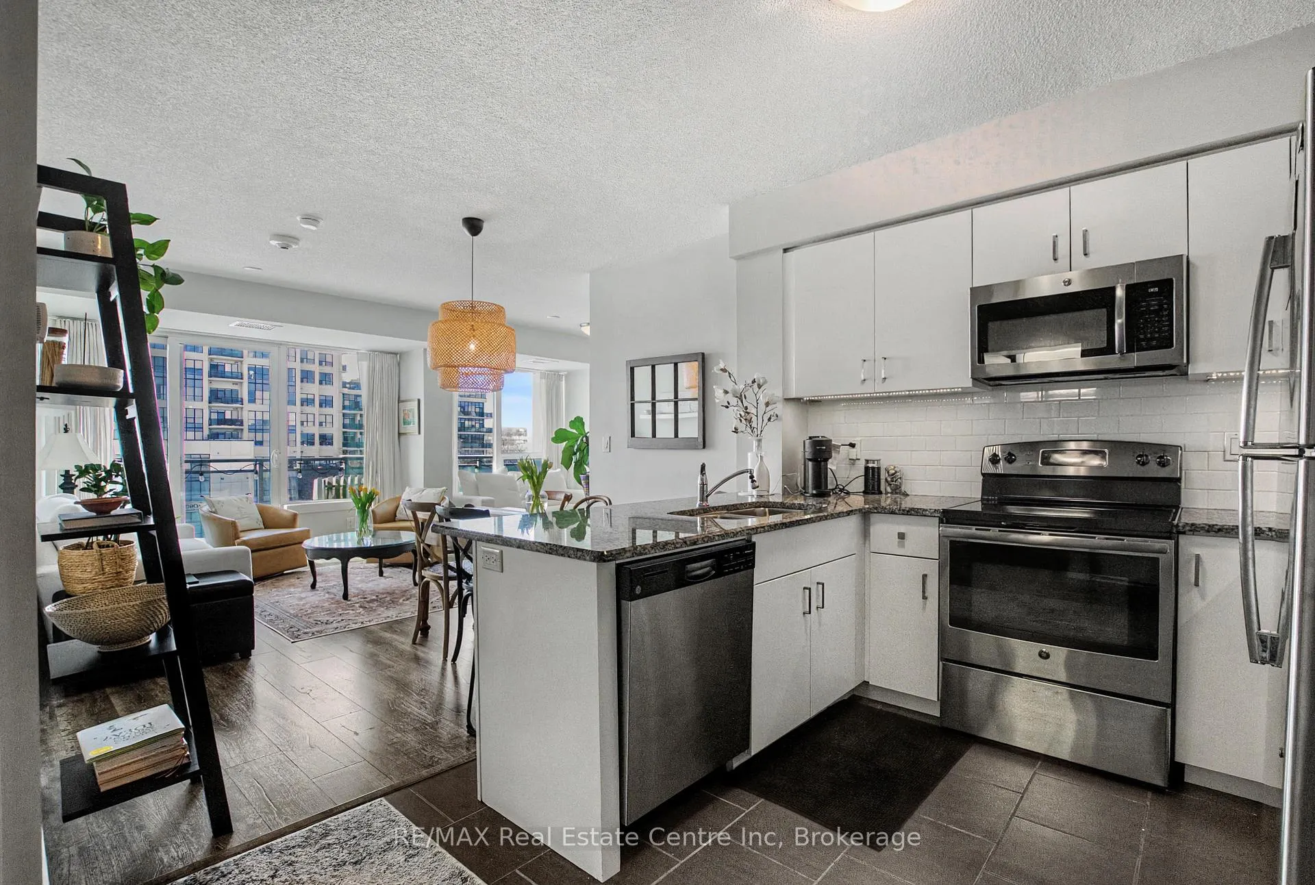 Photo 4 of Unit 505, 53 Arthur Street S, Guelph, St. Patrick's Ward — HOMEH
