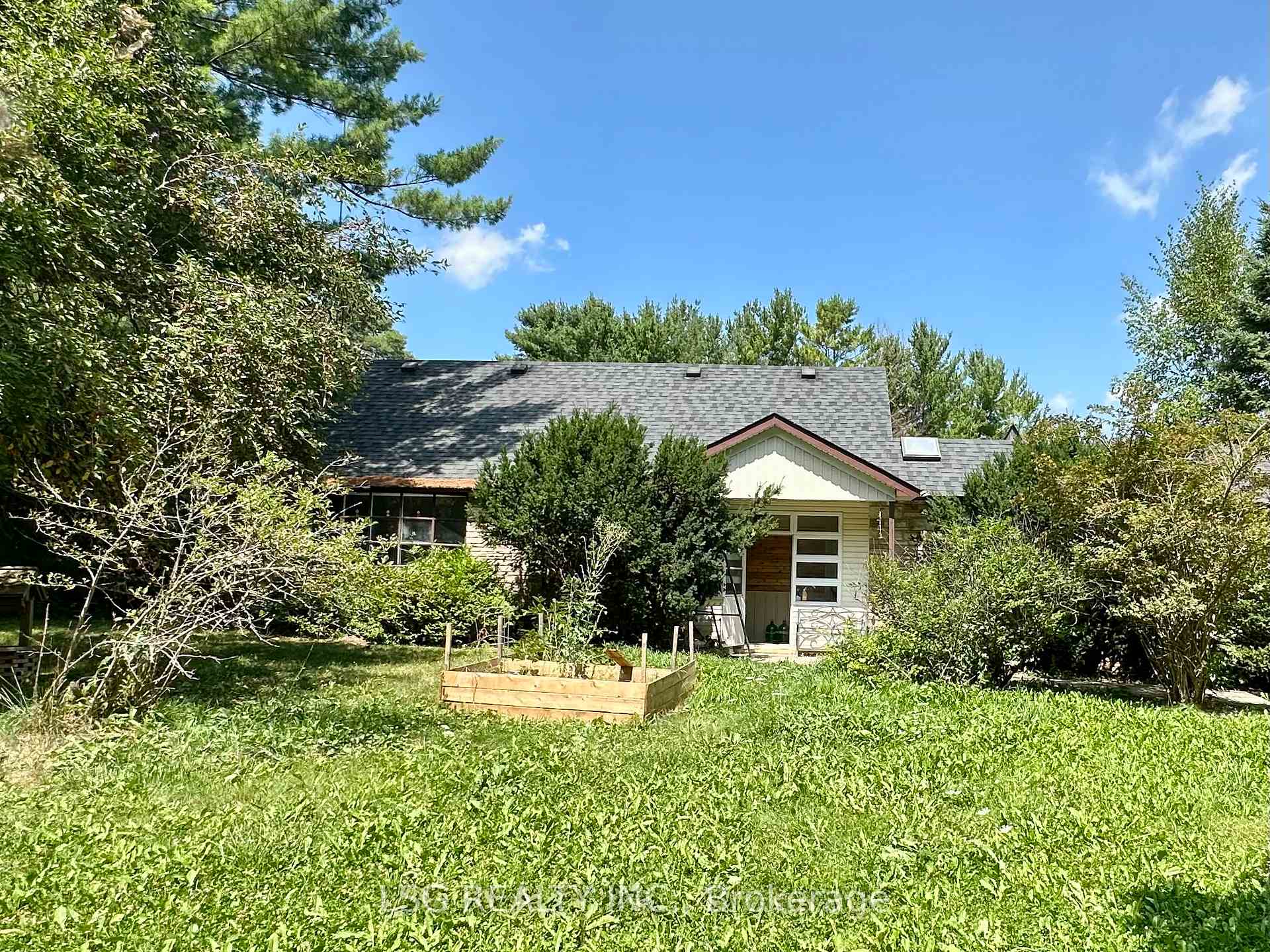 Photo 2 of 6180 18th Side Road, King, Rural King — HOMEH
