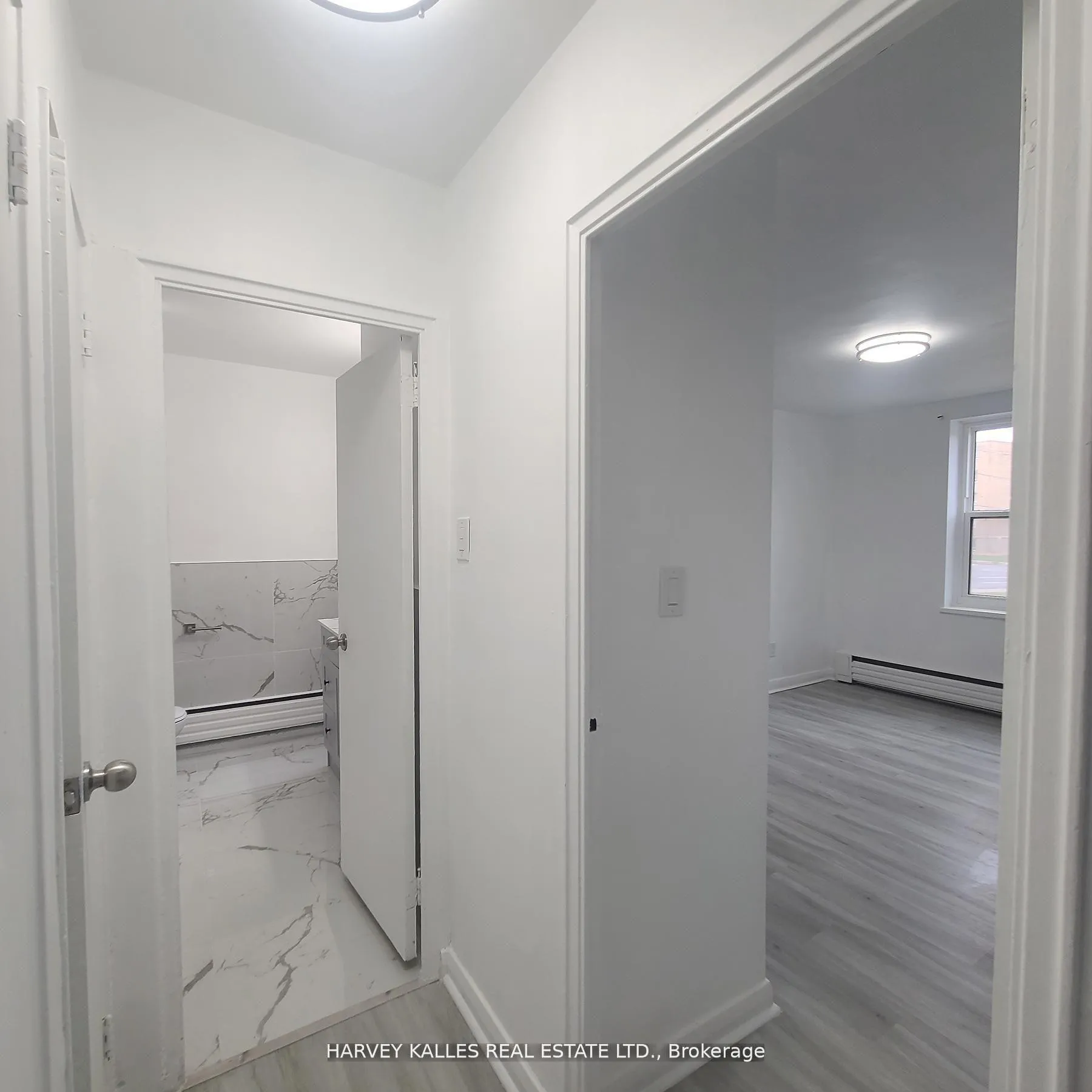 Photo 5 of Unit 2, 125 Shelborne Avenue, Toronto, Englemount-Lawrence — HOMEH