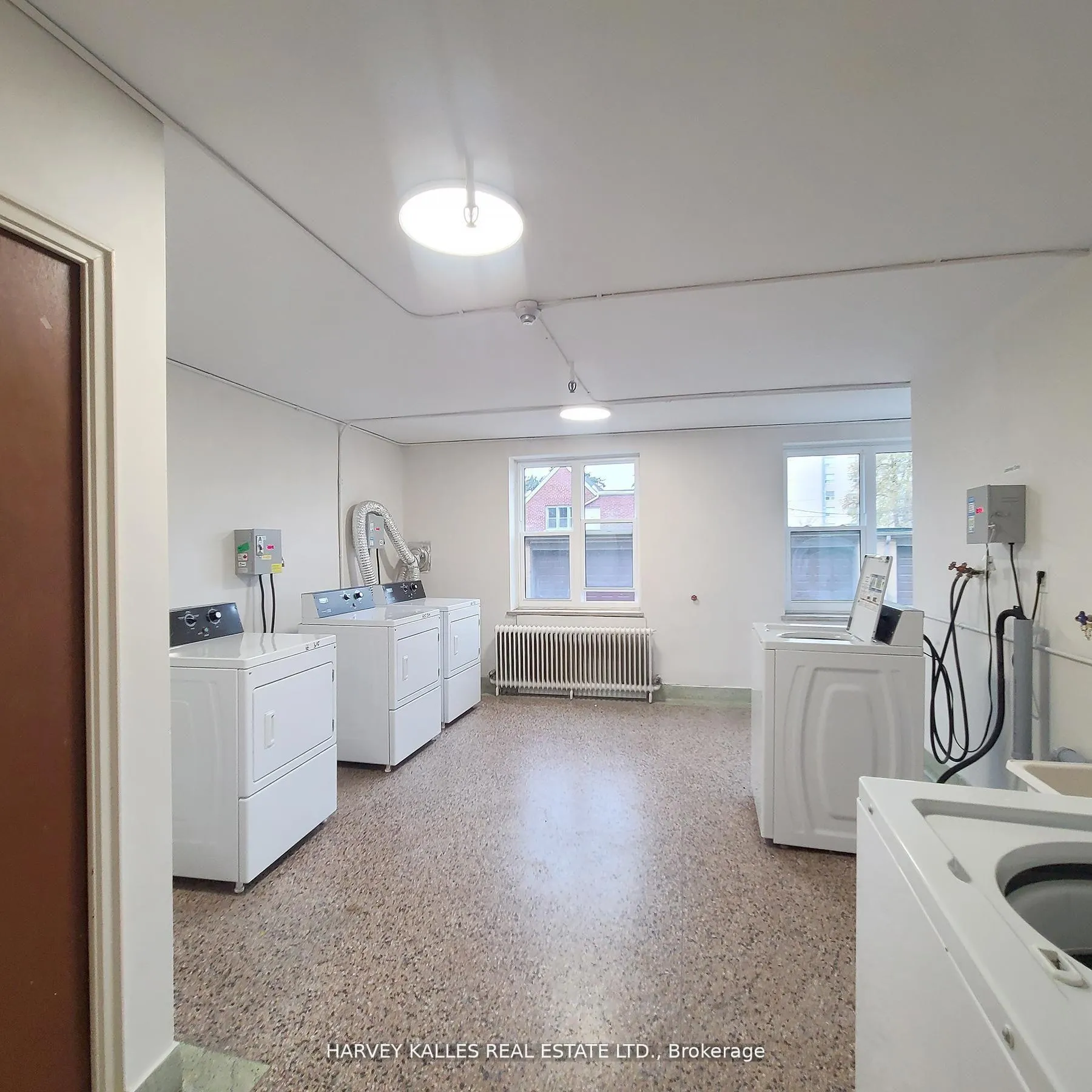 Photo 9 of Unit 2, 125 Shelborne Avenue, Toronto, Englemount-Lawrence — HOMEH