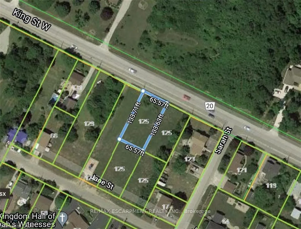 Front of Unit #2, 125 King Street W