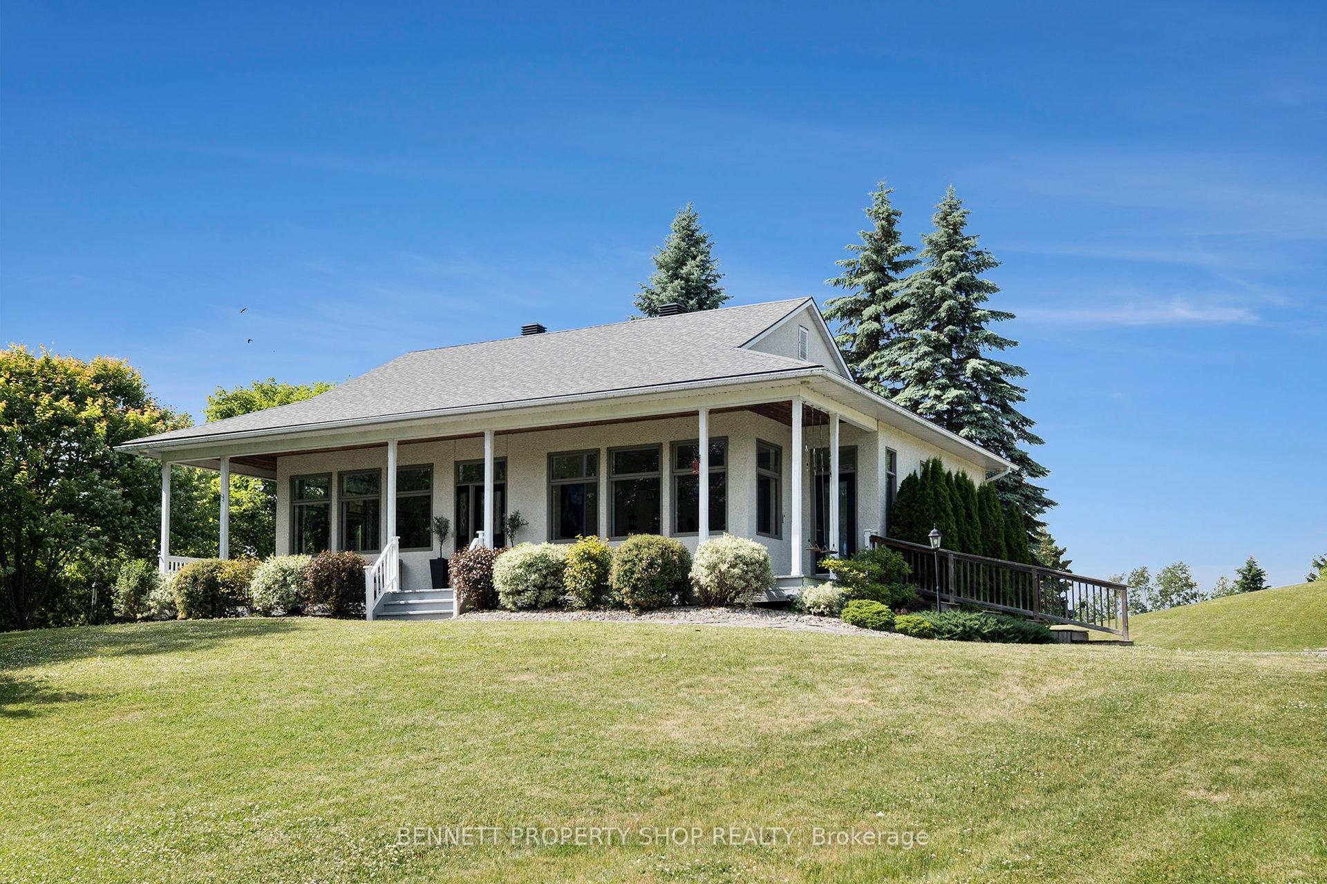 Photo 3 of 1074 Mill Ridge Road, McNab/Braeside, Mcnab/Braeside Twps — HOMEH