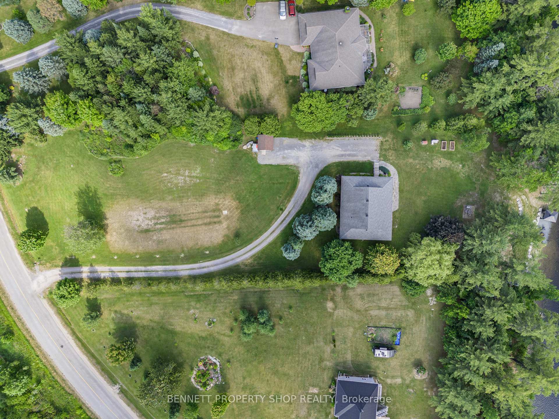 Photo 37 of 1074 Mill Ridge Road, McNab/Braeside, Mcnab/Braeside Twps — HOMEH