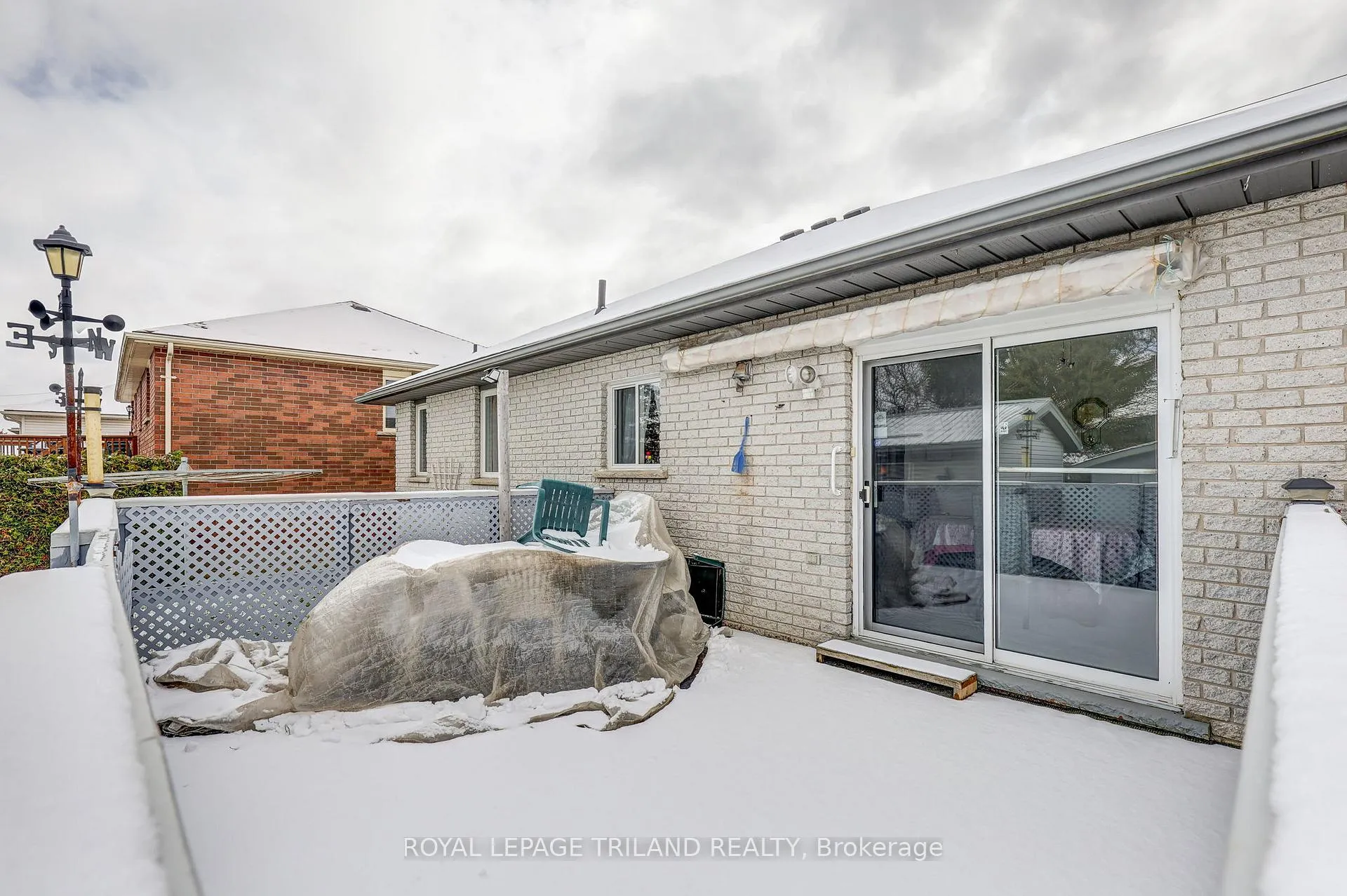 Photo 9 of 549 Wellington Street, St. Thomas — HOMEH