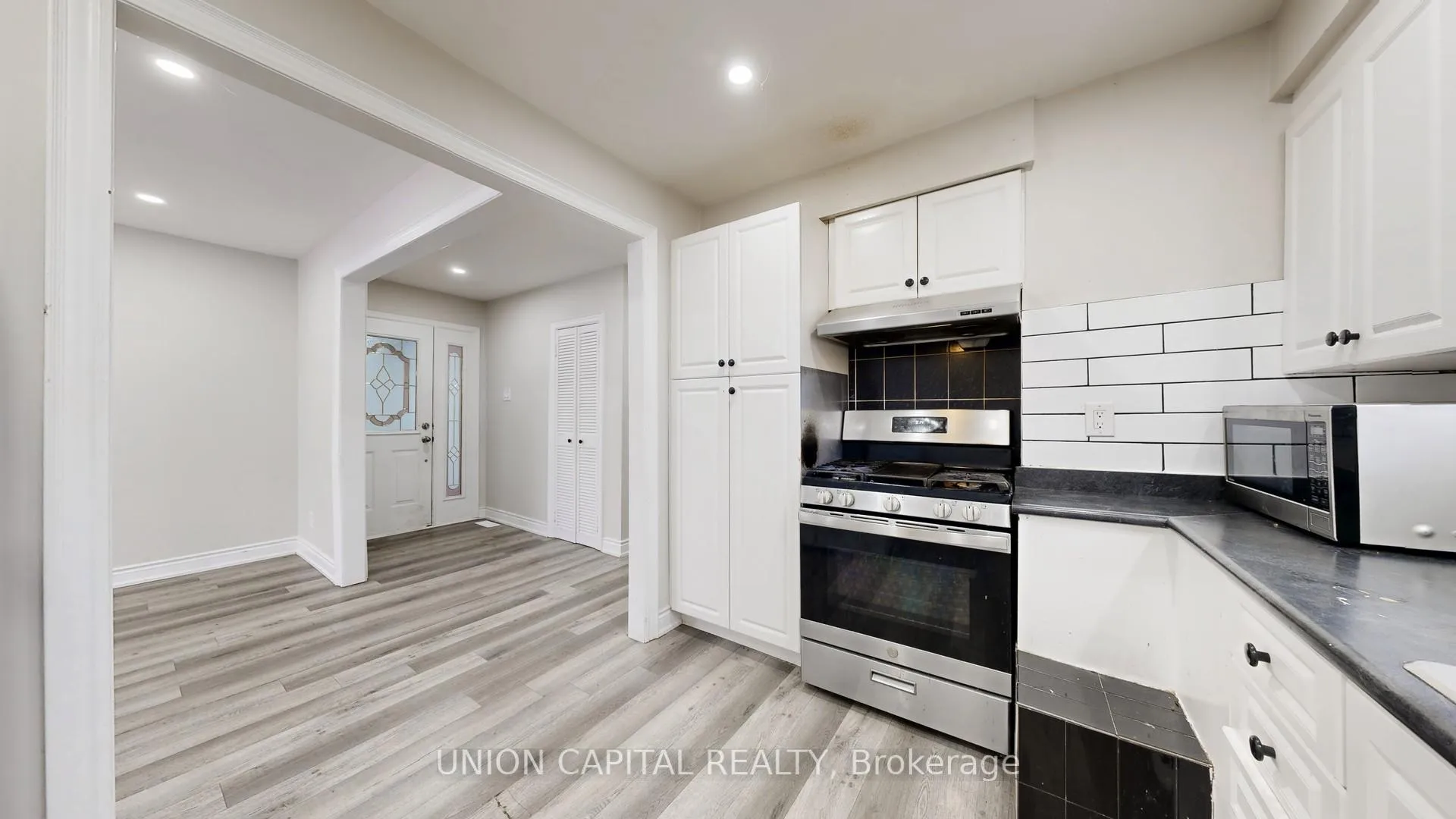 Photo 6 of 3 Valia Road, Scarborough, West Hill — HOMEH