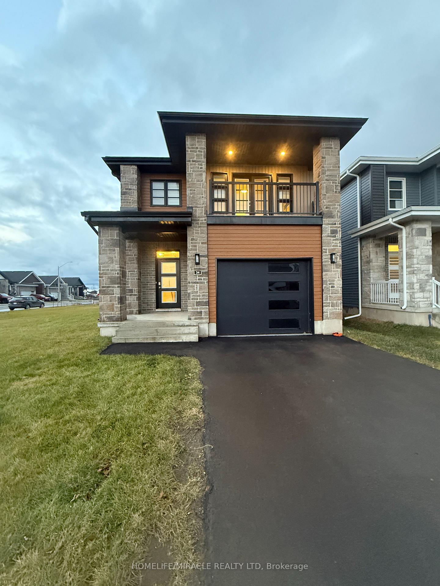 Photo 1 of 34 Walden Pond Drive, Loyalist, Amherstview — HOMEH