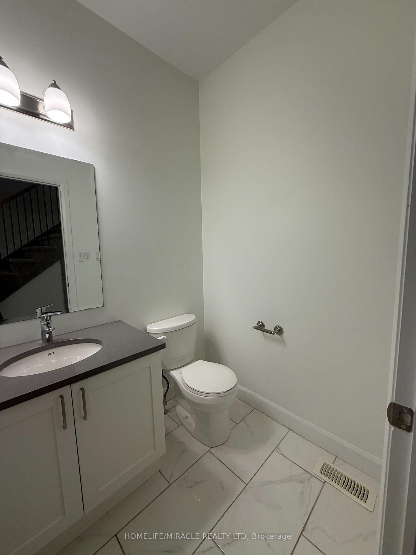 Photo 5 of 34 Walden Pond Drive, Loyalist, Amherstview — HOMEH
