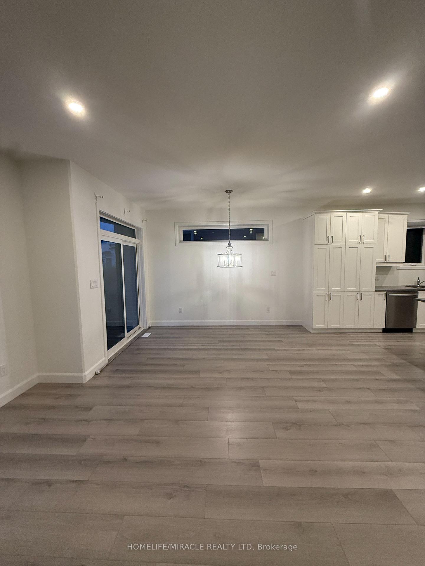 Photo 7 of 34 Walden Pond Drive, Loyalist, Amherstview — HOMEH