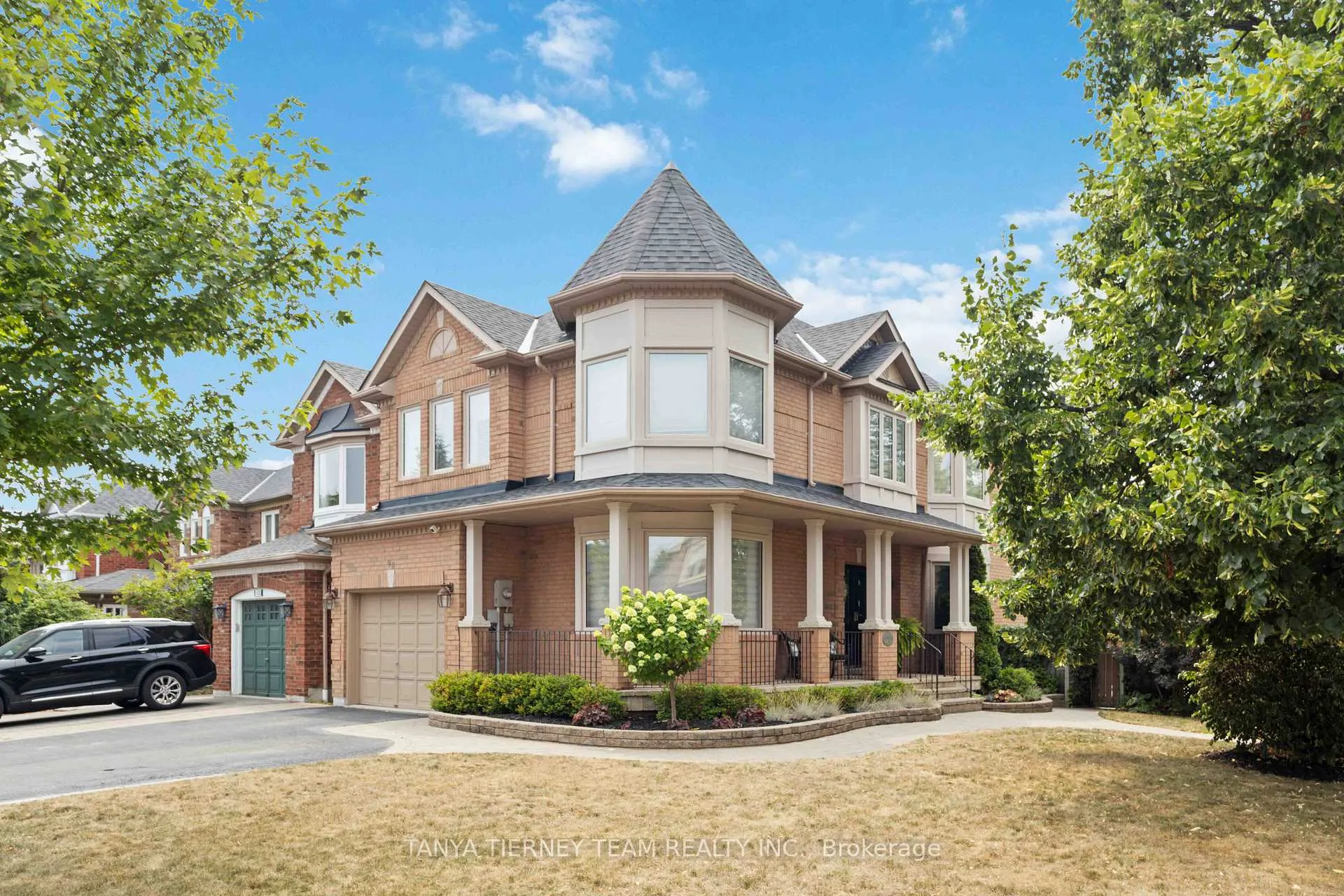 Photo 1 of 98 Bach Avenue, Whitby, Rolling Acres — HOMEH