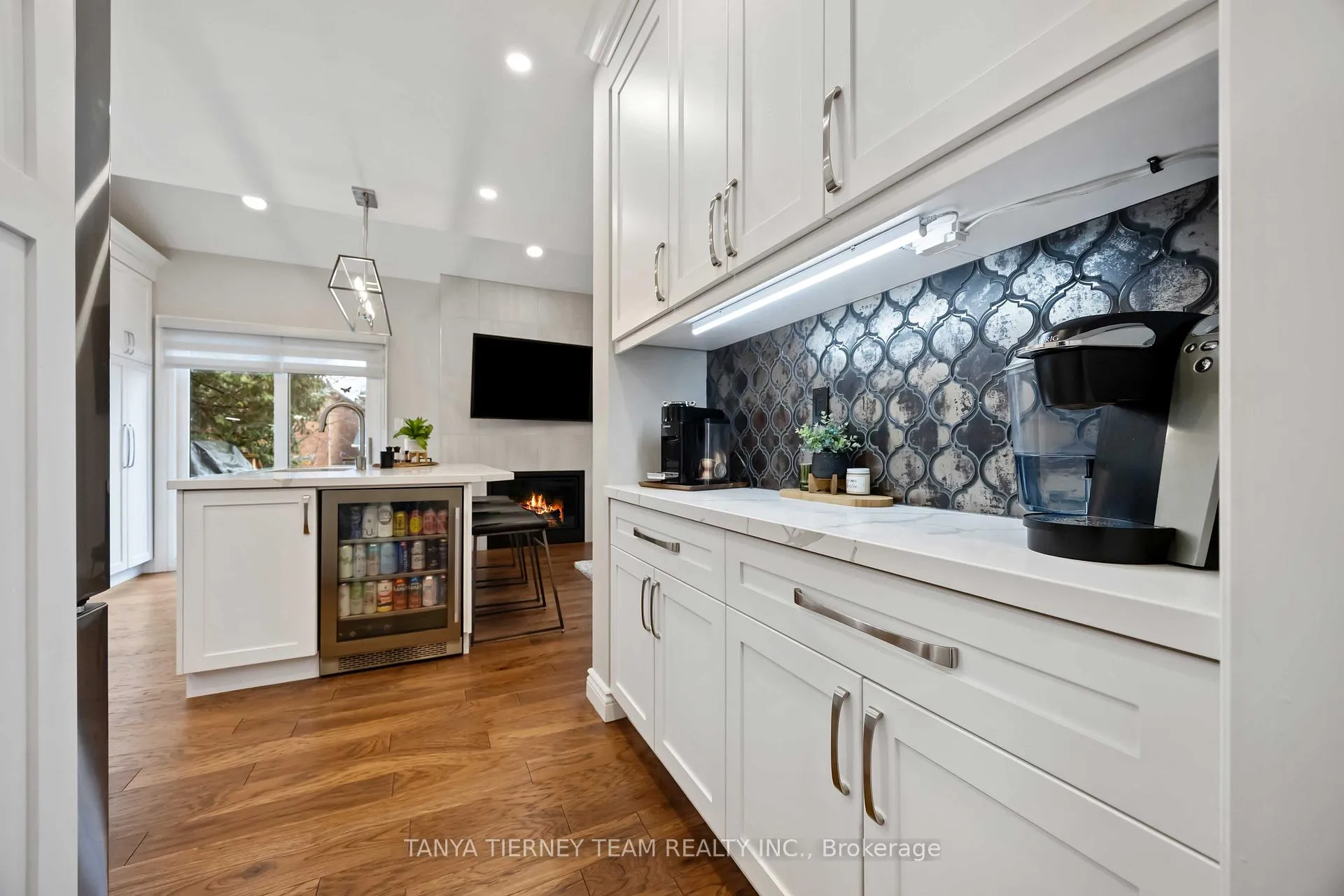 Photo 15 of 98 Bach Avenue, Whitby, Rolling Acres — HOMEH