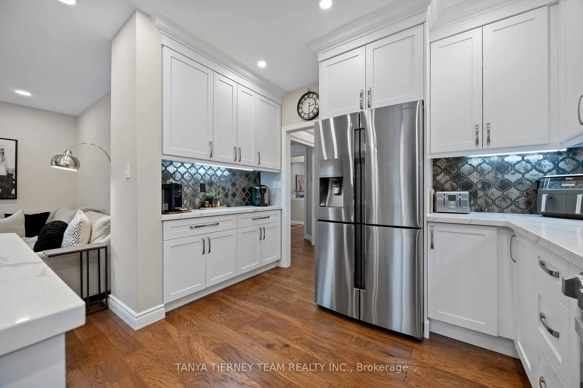 Photo 21 of 98 Bach Avenue, Whitby, Rolling Acres — HOMEH