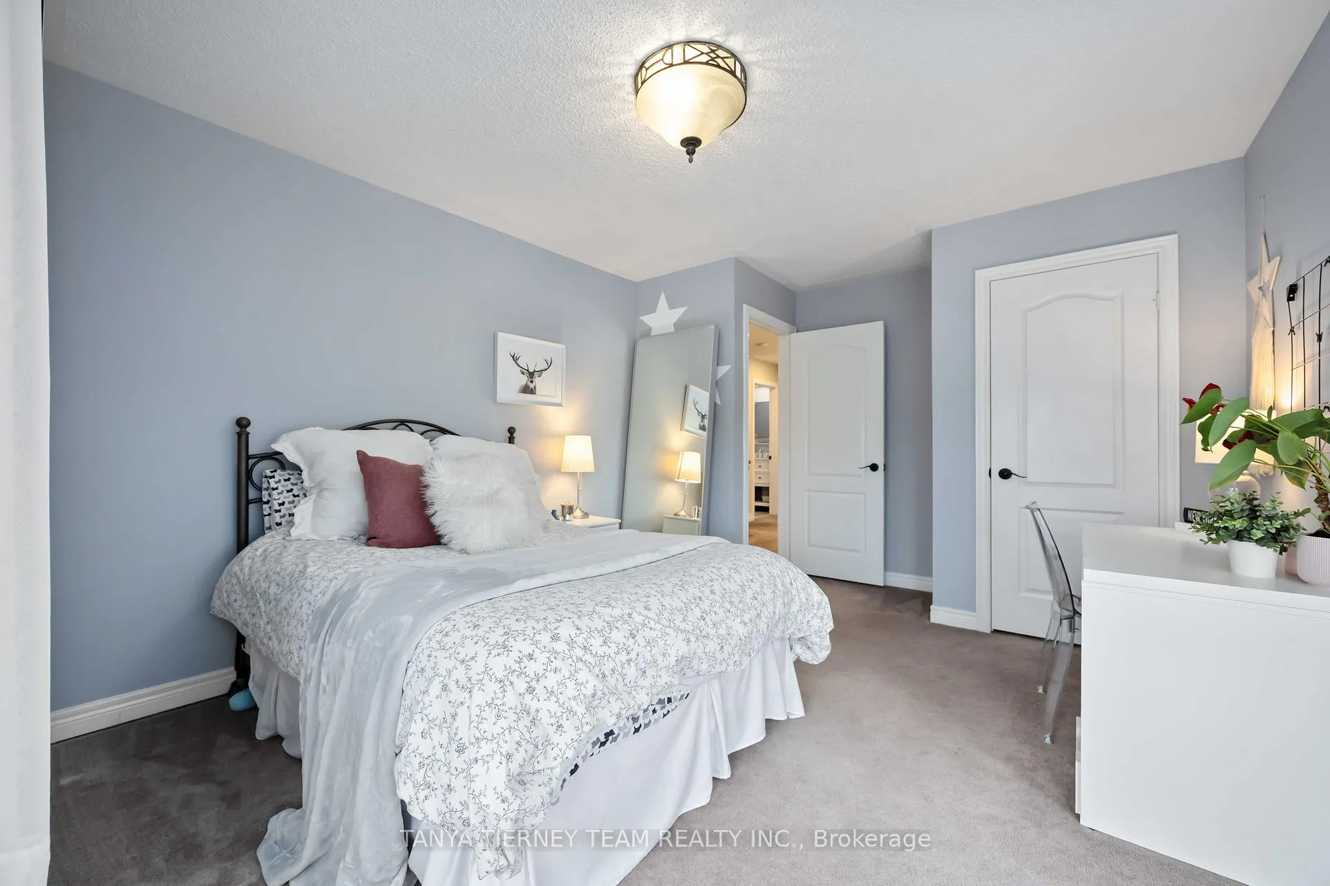 Photo 34 of 98 Bach Avenue, Whitby, Rolling Acres — HOMEH
