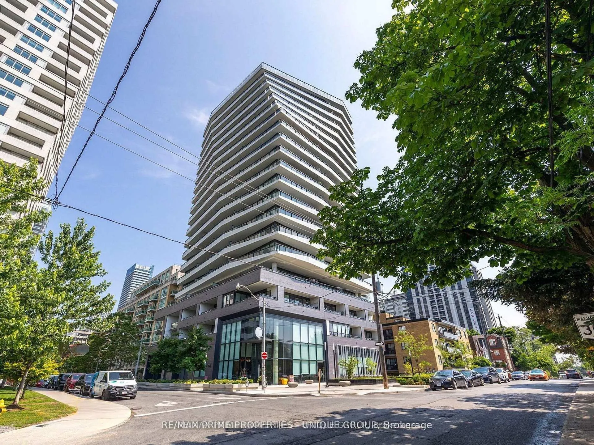 Photo 1 of Unit 1401, 11 Lillian Street, Toronto, Mount Pleasant West — HOMEH