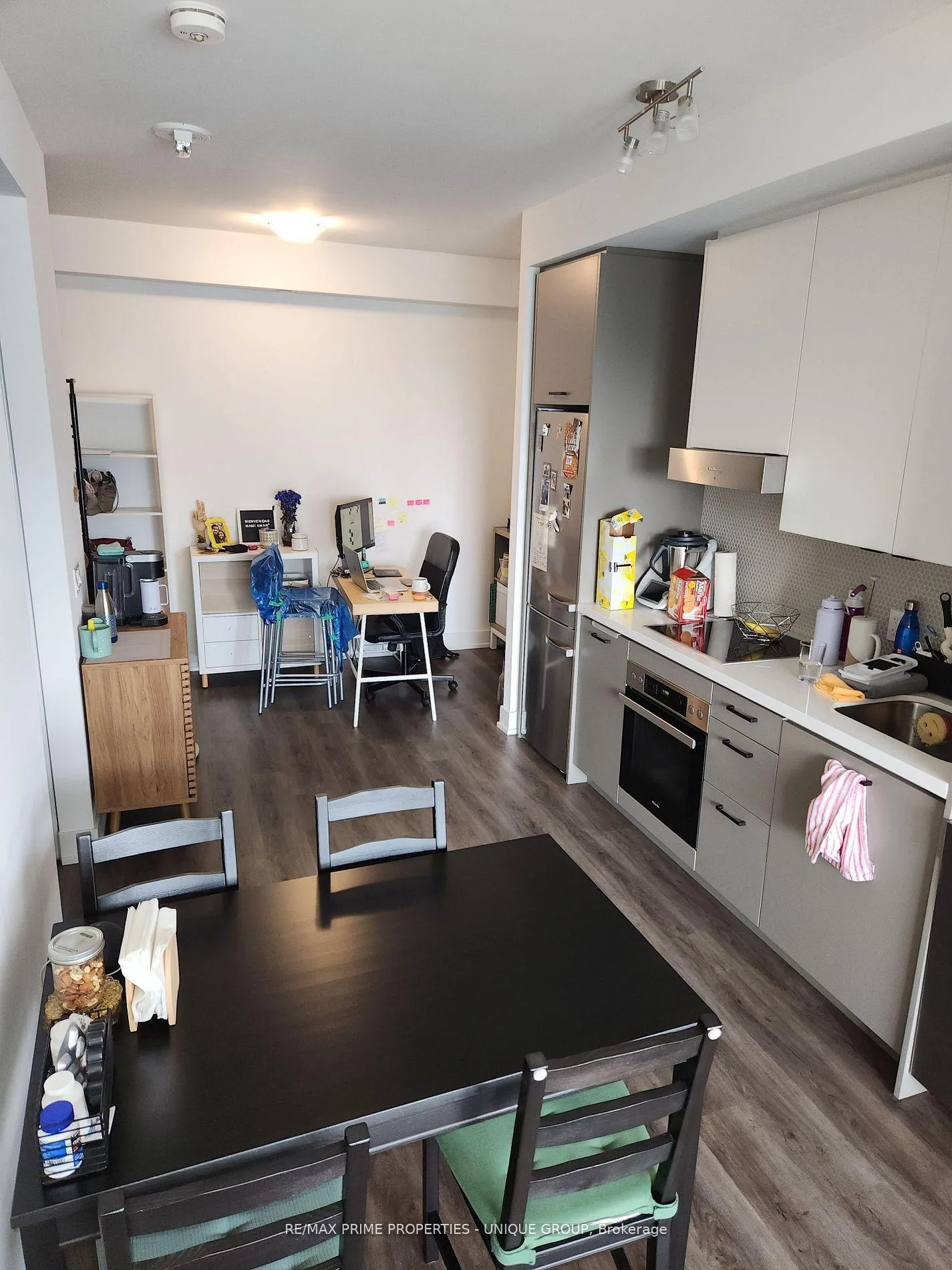 Photo 8 of Unit 1401, 11 Lillian Street, Toronto, Mount Pleasant West — HOMEH