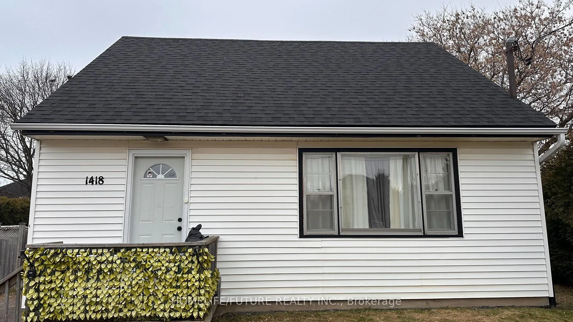 Photo 1 of 1418 Wilson Road N, Oshawa, Samac — HOMEH
