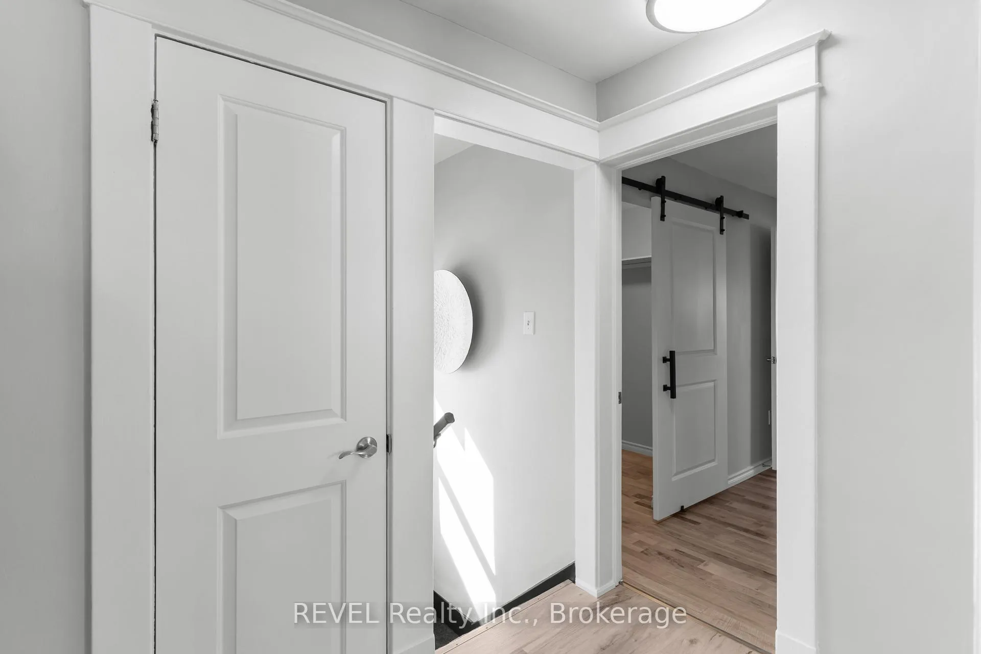Photo 14 of 5679 Desson Avenue, Niagara Falls, Clifton Hill — HOMEH