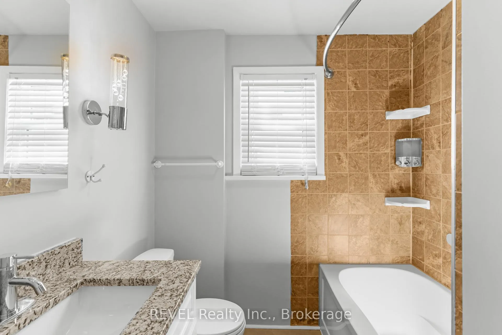 Photo 20 of 5679 Desson Avenue, Niagara Falls, Clifton Hill — HOMEH