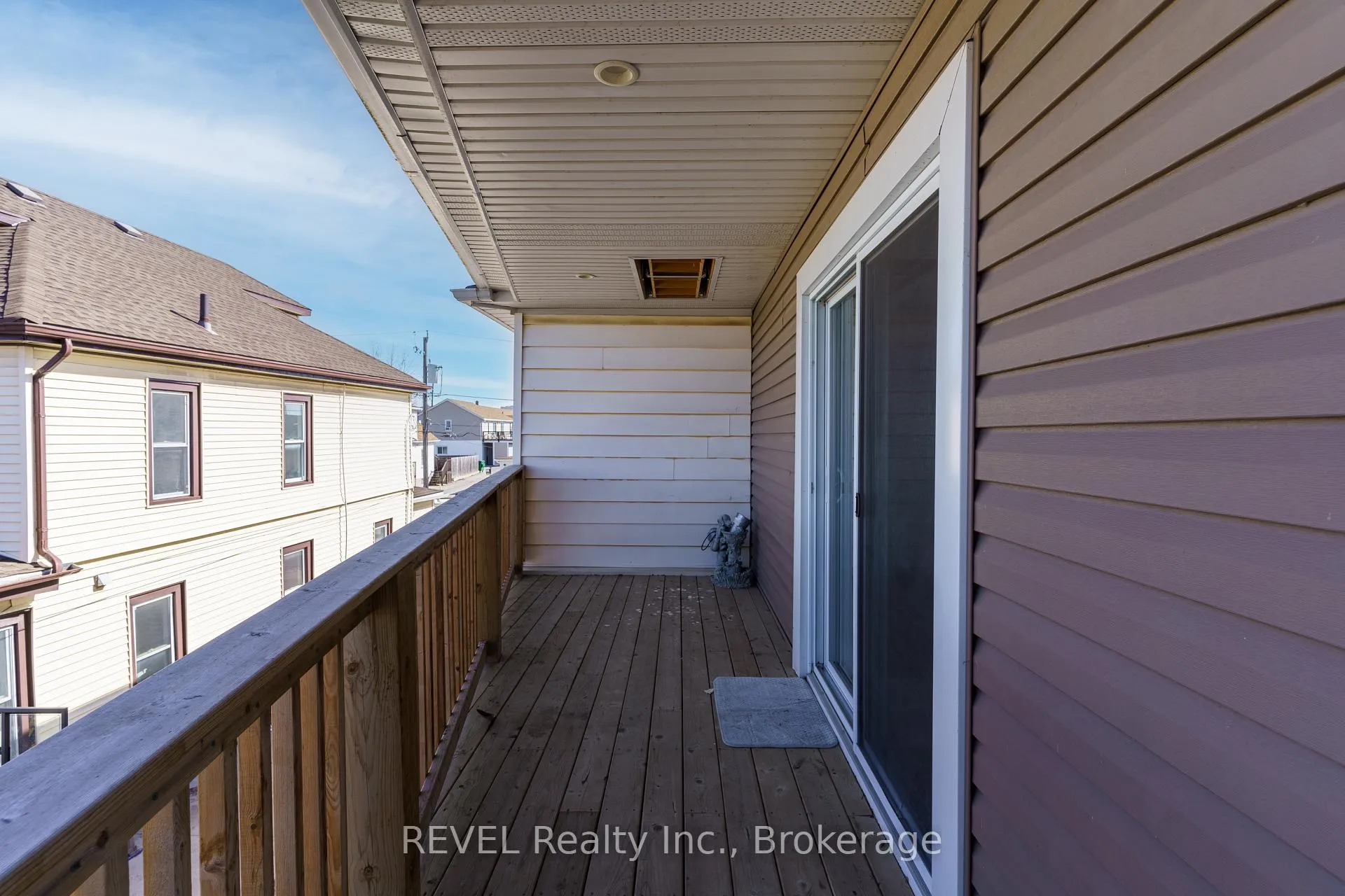 Photo 26 of 5679 Desson Avenue, Niagara Falls, Clifton Hill — HOMEH