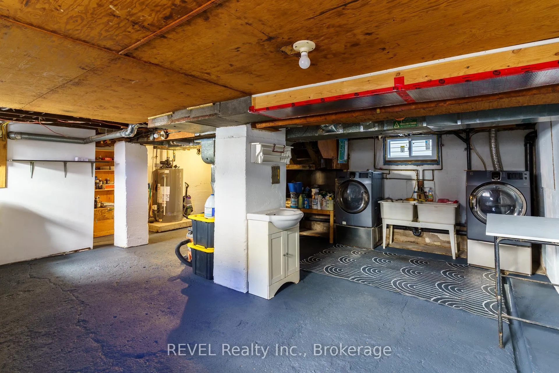 Photo 28 of 5679 Desson Avenue, Niagara Falls, Clifton Hill — HOMEH