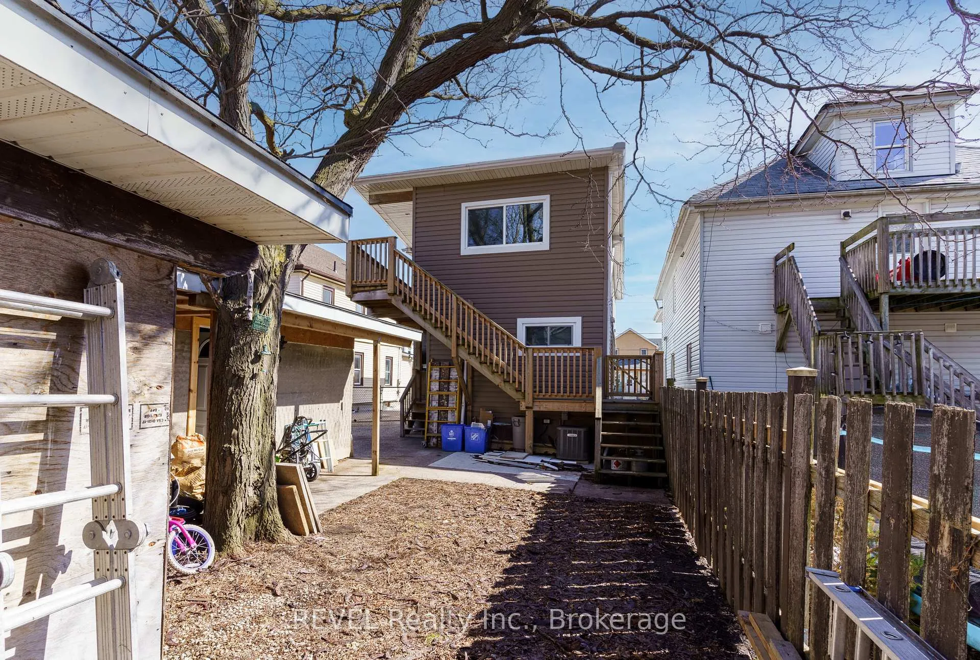 Photo 30 of 5679 Desson Avenue, Niagara Falls, Clifton Hill — HOMEH