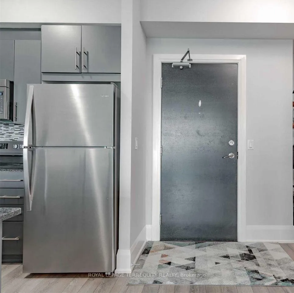 Photo 6 of Unit 704, 45 Yorkland Boulevard, Brampton, Goreway Drive Corridor — HOMEH