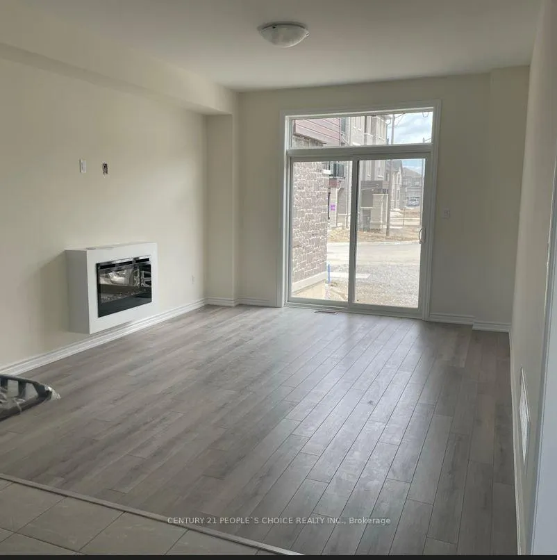 Photo 6 of 32 Purple Sage Drive, Brampton, Bram East — HOMEH