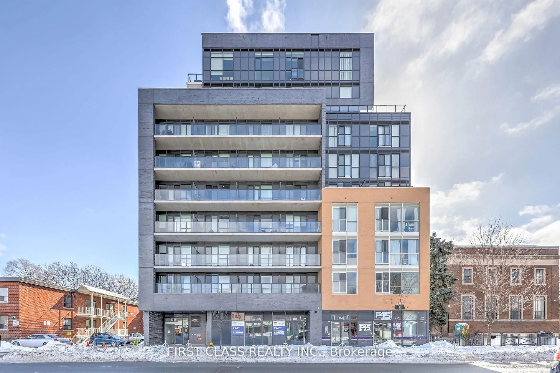 Photo of Unit 904, 2369 Danforth Avenue