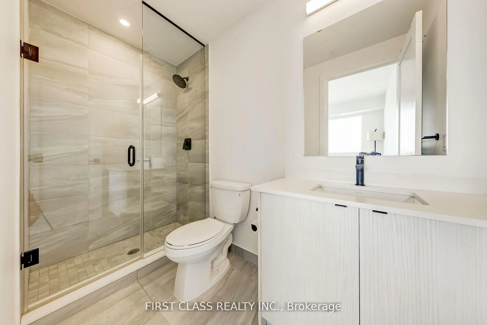 Photo 15 of Unit 904, 2369 Danforth Avenue, Toronto, East End-Danforth — HOMEH