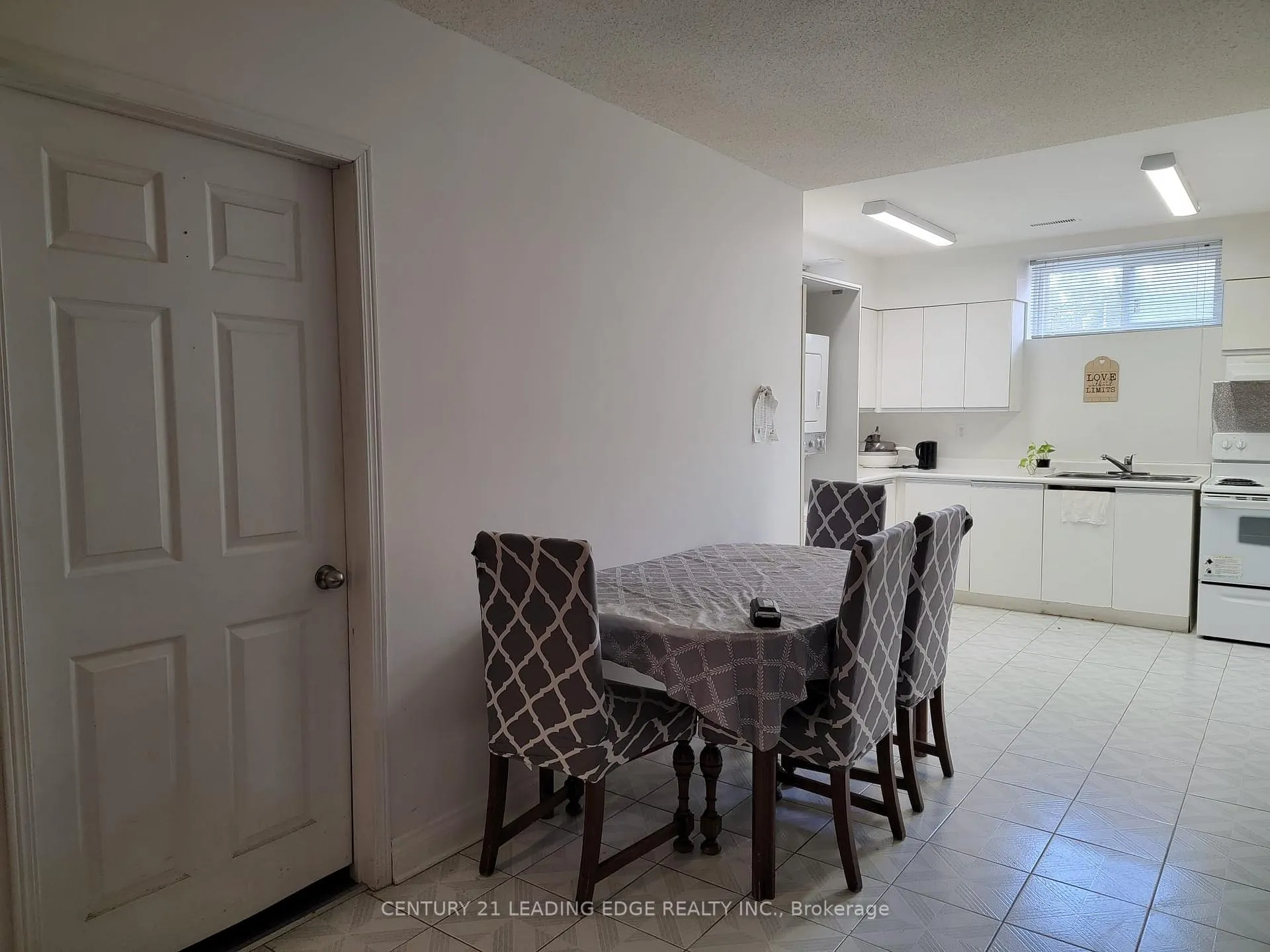 Photo 9 of Unit Basement, 112 Beckenridge Drive, Markham, Milliken Mills East — HOMEH