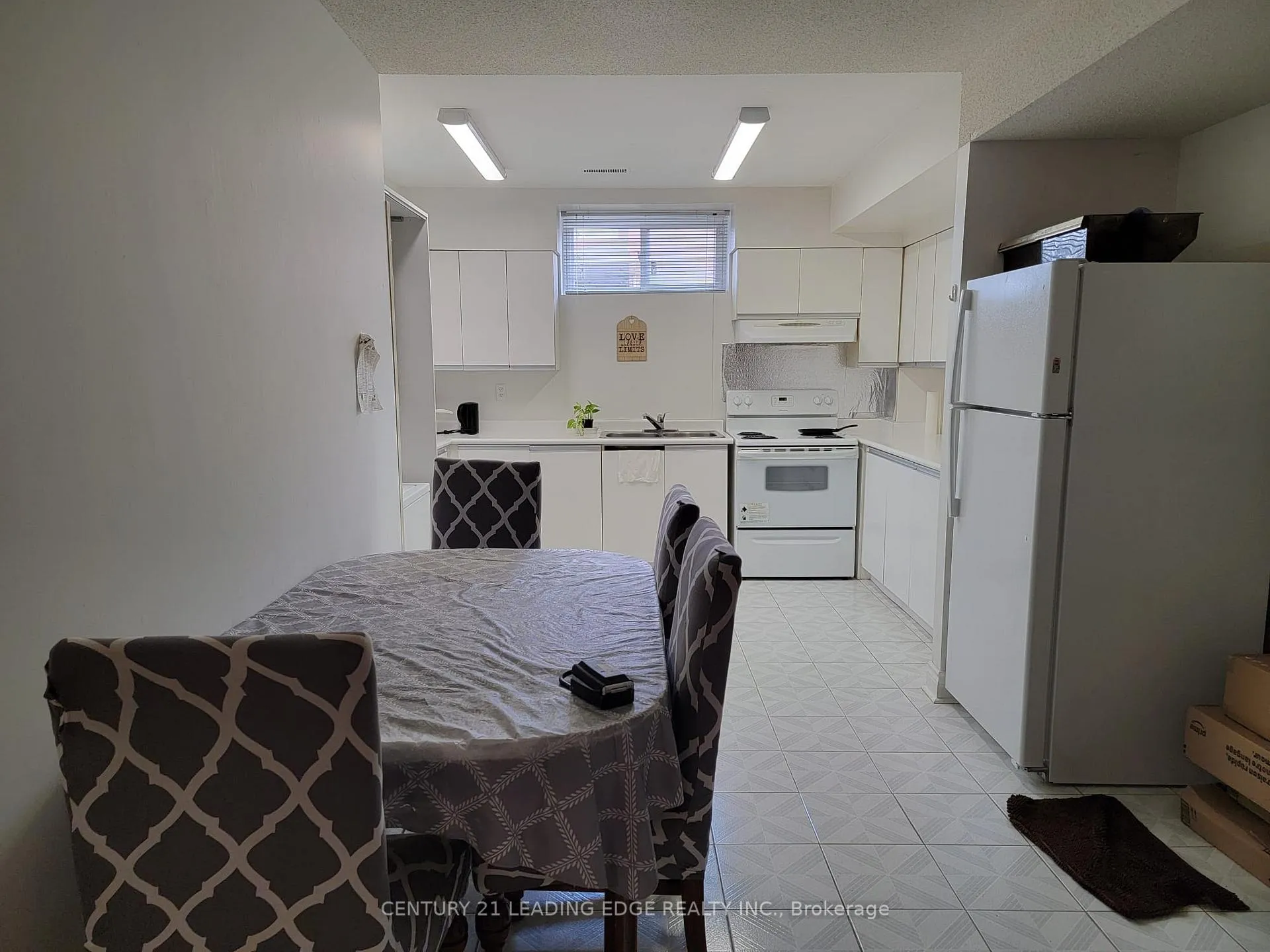 Photo 11 of Unit Basement, 112 Beckenridge Drive, Markham, Milliken Mills East — HOMEH
