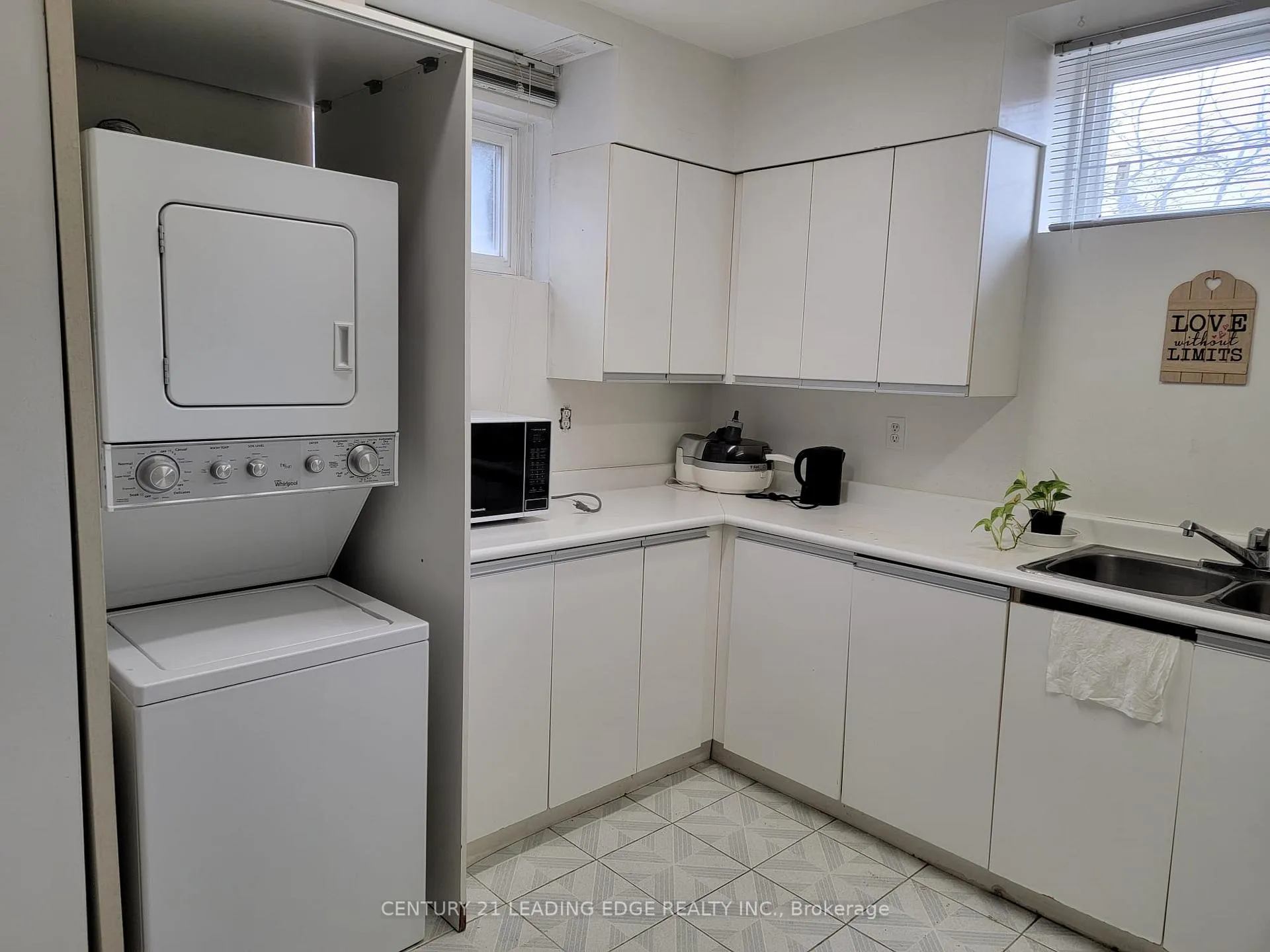 Photo 12 of Unit Basement, 112 Beckenridge Drive, Markham, Milliken Mills East — HOMEH