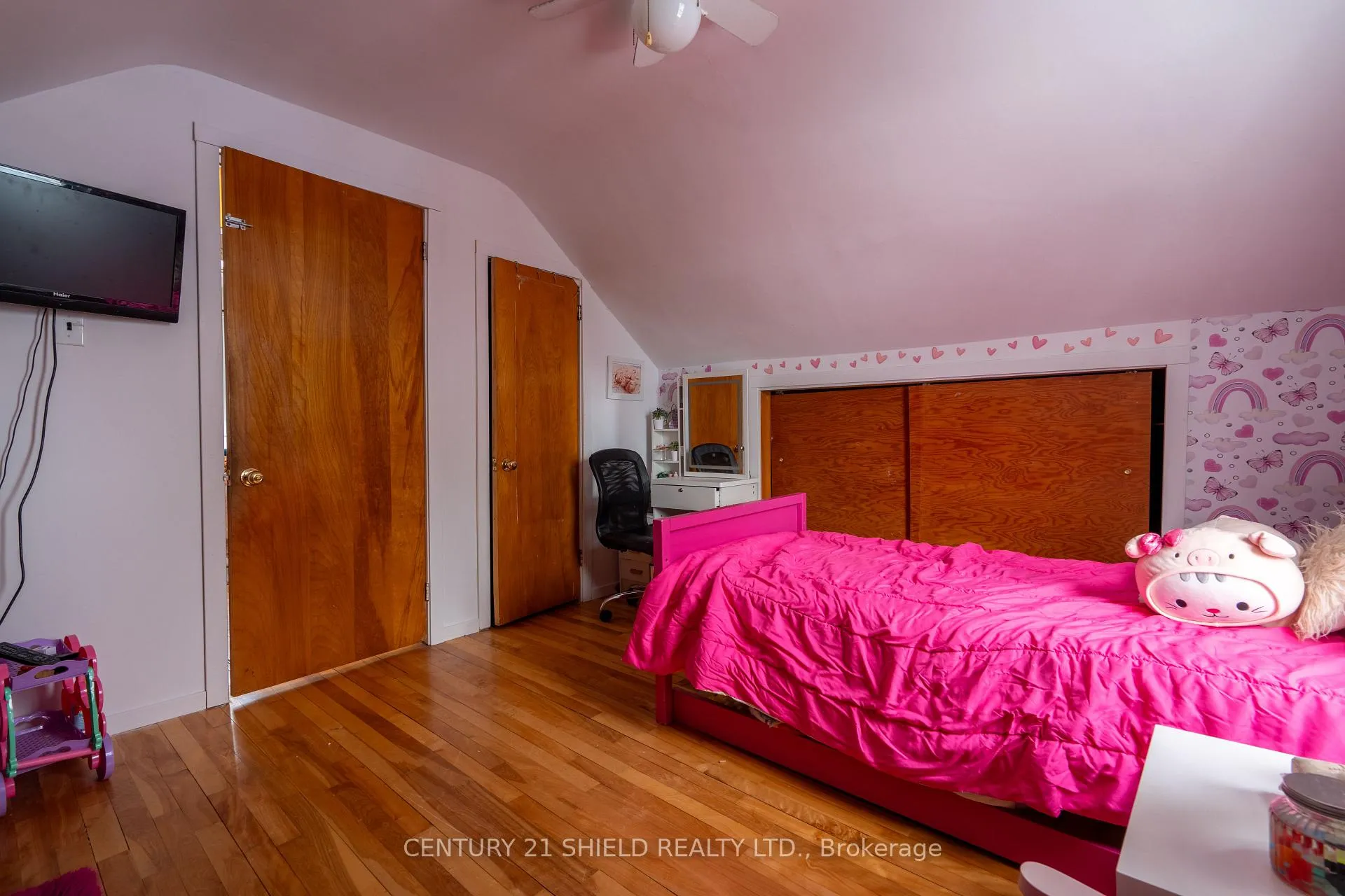 Photo 21 of 1005 Third Street E, Cornwall — HOMEH