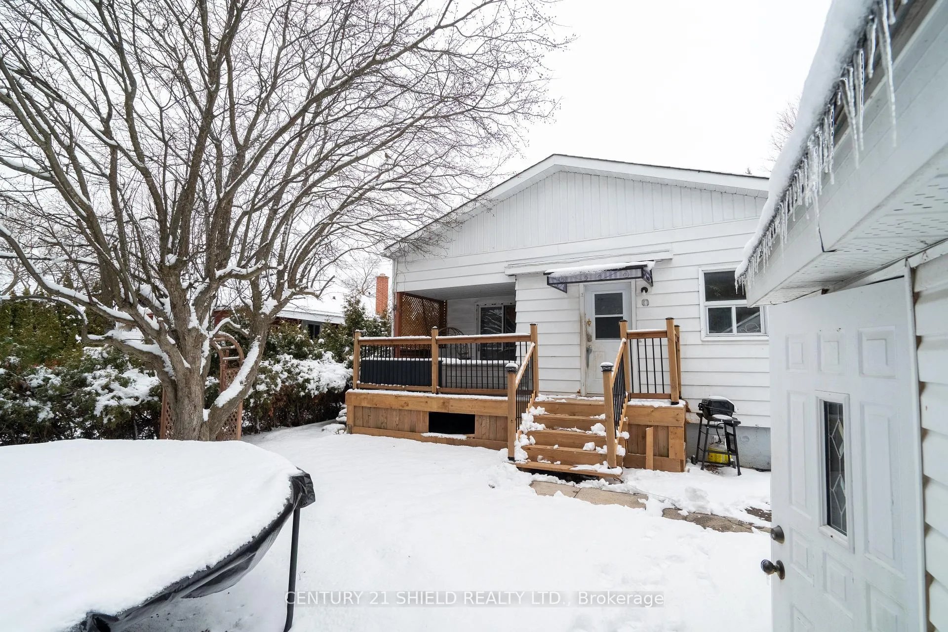 Photo 29 of 1005 Third Street E, Cornwall — HOMEH