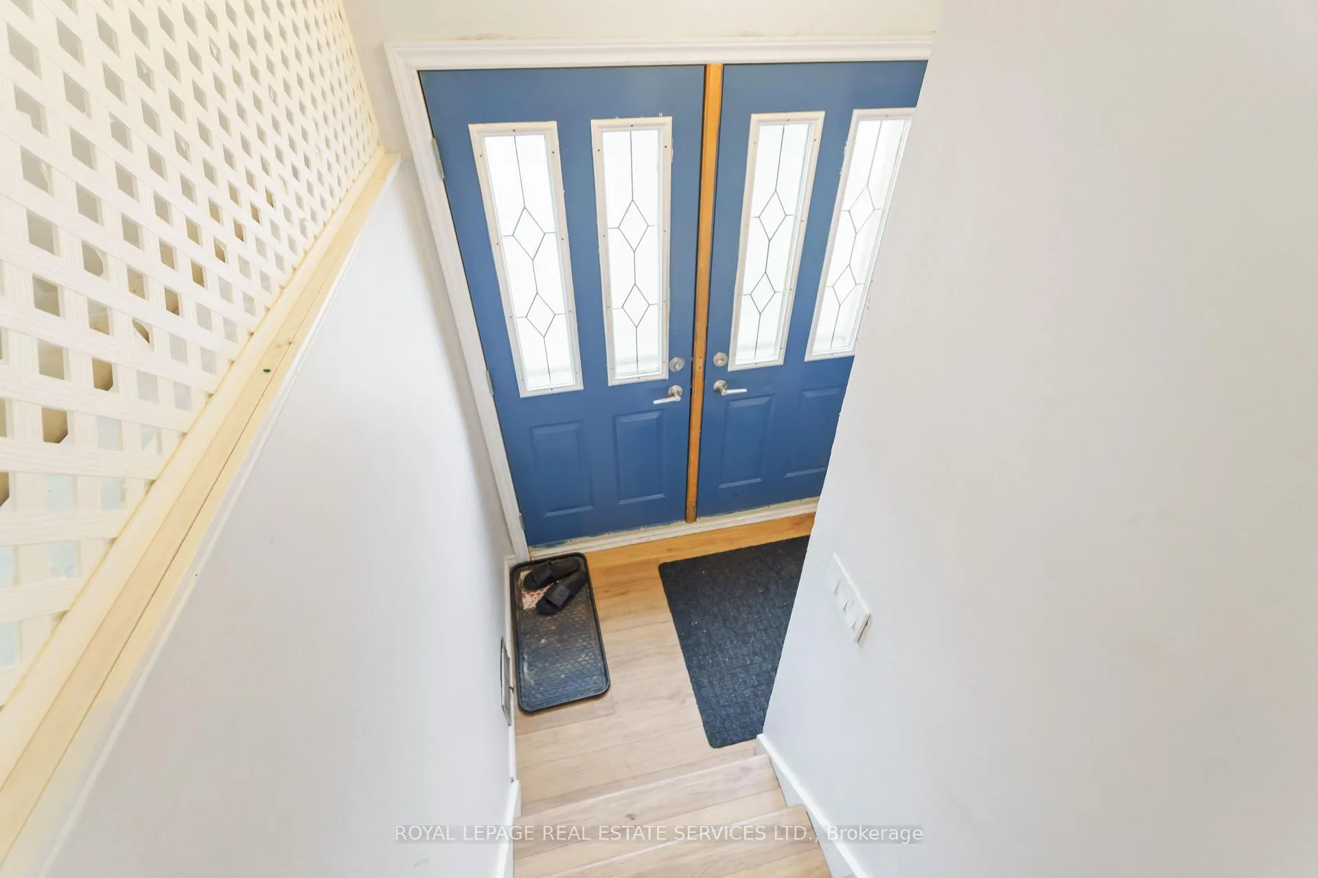 Photo 4 of Unit Main, 517 Mohawk Road W, Hamilton, Gilbert — HOMEH