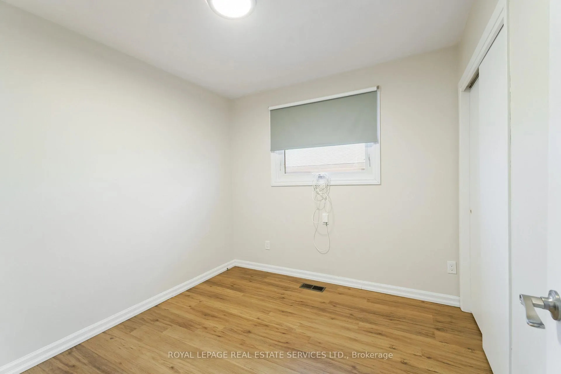 Photo 18 of Unit Main, 517 Mohawk Road W, Hamilton, Gilbert — HOMEH
