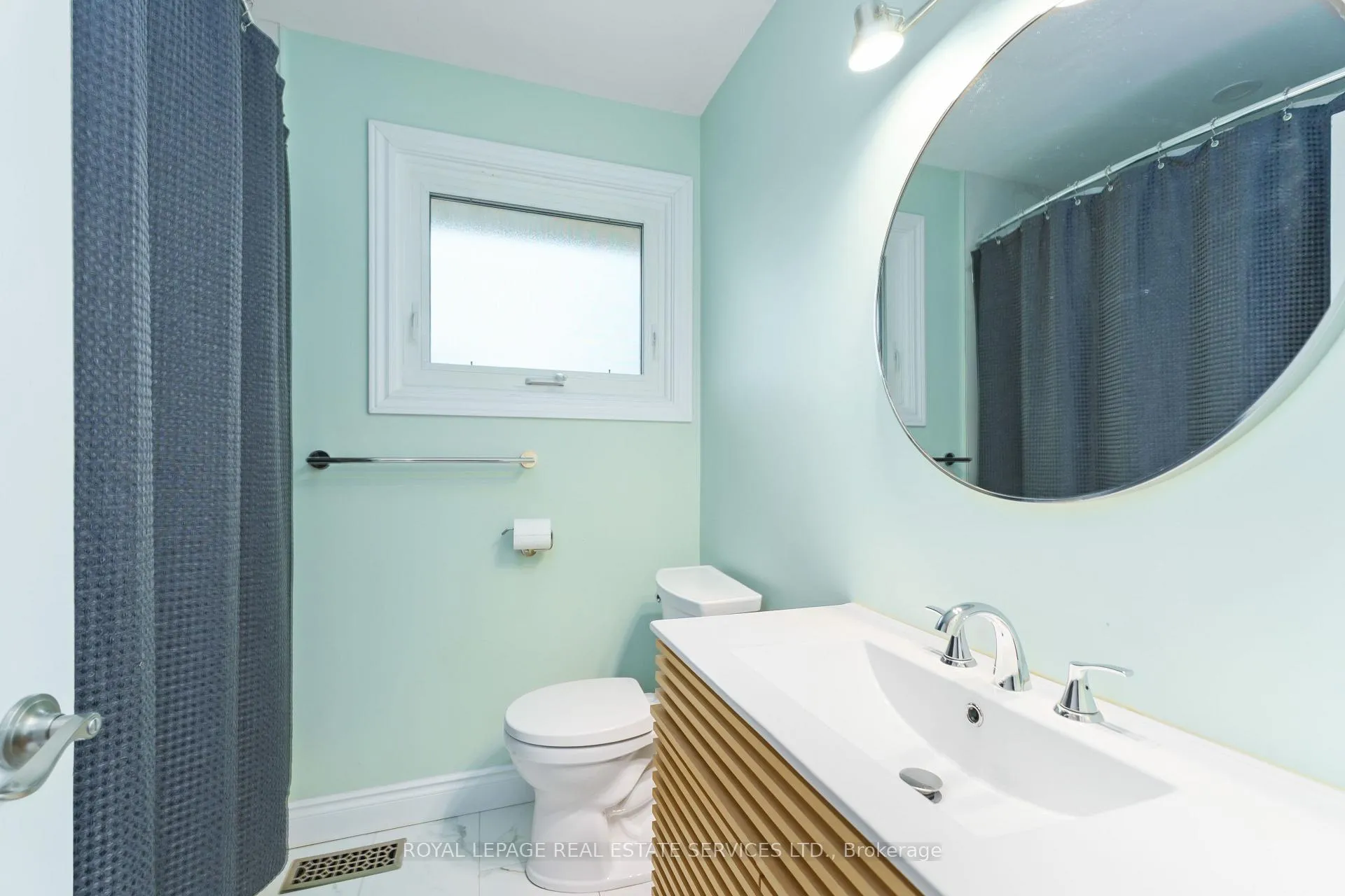 Photo 20 of Unit Main, 517 Mohawk Road W, Hamilton, Gilbert — HOMEH