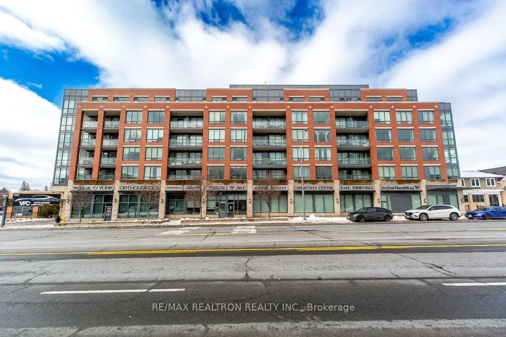 Photo 5 of Unit 624, 7608 Yonge Street, Vaughan, Crestwood-Springfarm-Yorkhill — HOMEH