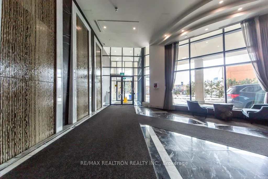 Photo 10 of Unit 624, 7608 Yonge Street, Vaughan, Crestwood-Springfarm-Yorkhill — HOMEH