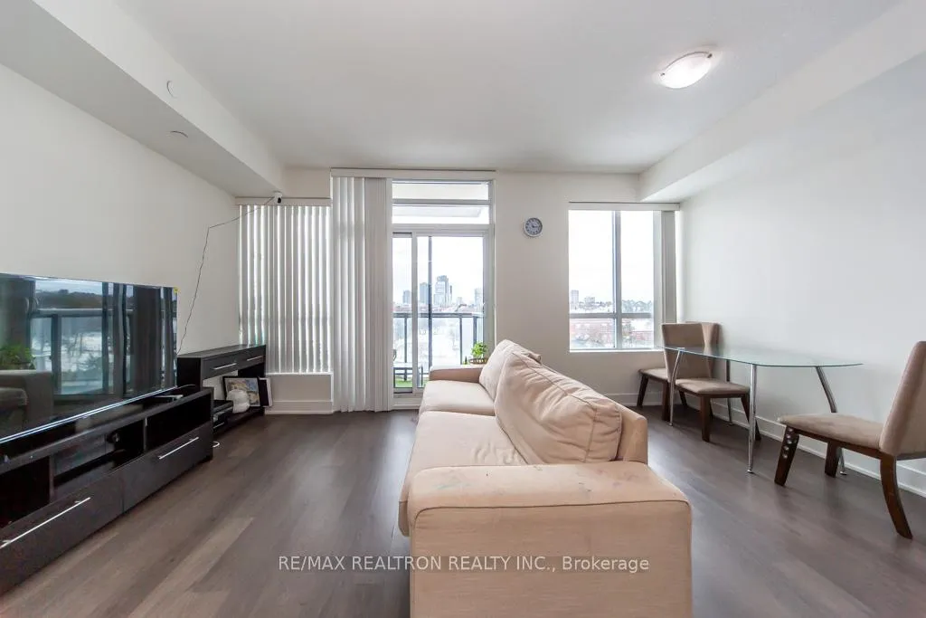Photo 14 of Unit 624, 7608 Yonge Street, Vaughan, Crestwood-Springfarm-Yorkhill — HOMEH