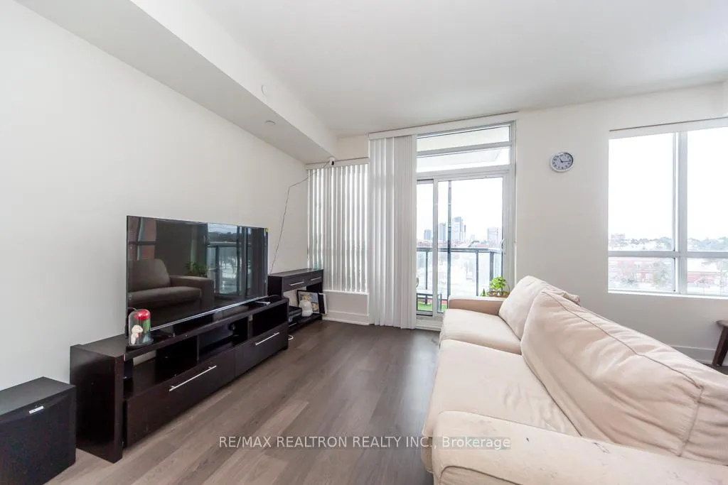 Photo 16 of Unit 624, 7608 Yonge Street, Vaughan, Crestwood-Springfarm-Yorkhill — HOMEH