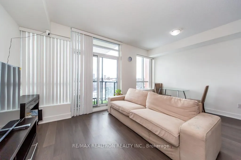Photo 17 of Unit 624, 7608 Yonge Street, Vaughan, Crestwood-Springfarm-Yorkhill — HOMEH